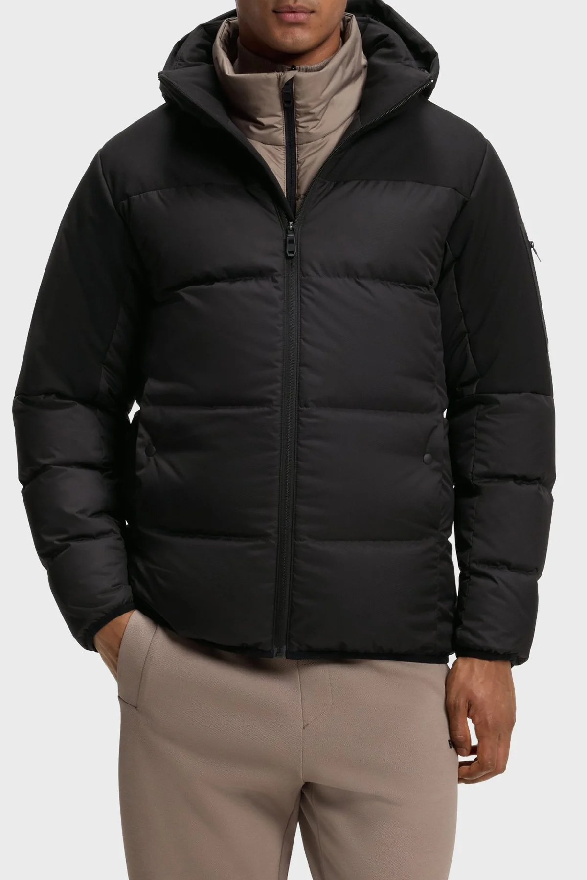 Boss Regular Fit Cep Detaylı Kapitoneli Şişme Erkek Mont 50548693 001 Siyah - 1