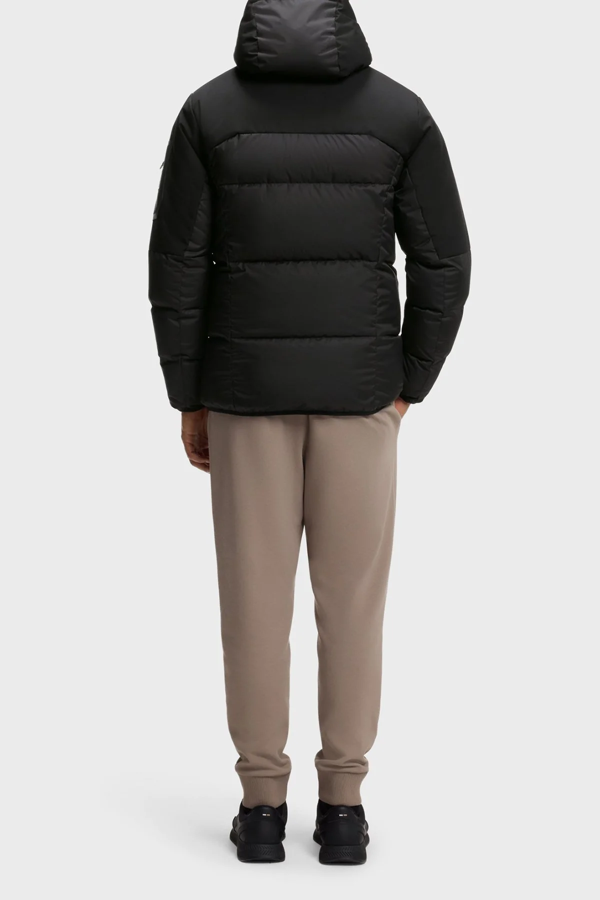 Boss Regular Fit Cep Detaylı Kapitoneli Şişme Erkek Mont 50548693 001 Siyah - 3