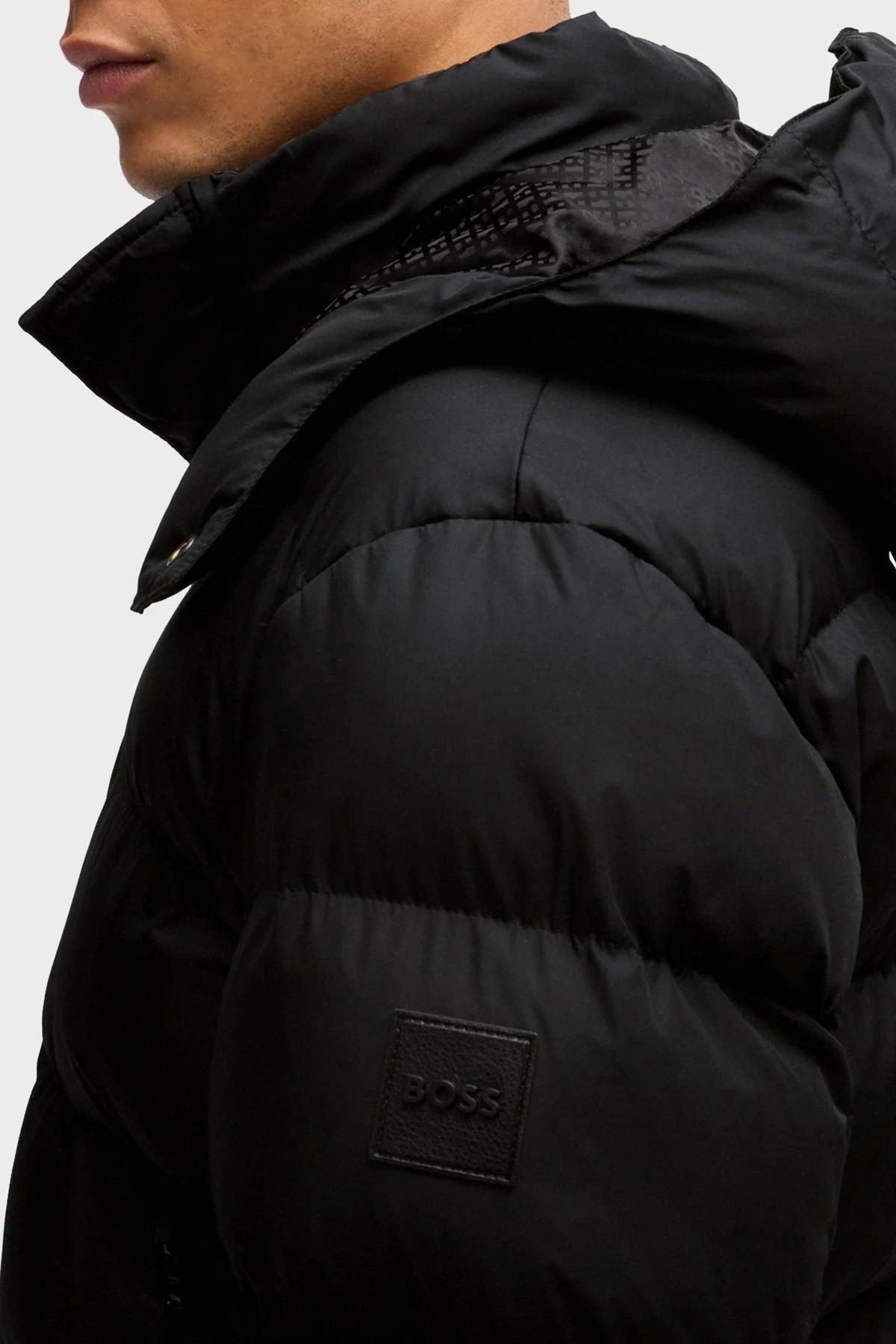 Boss Regular Fit Çıkarılabilir Kapüşonlu Su İtici Şişme Erkek Mont 50525243 001 SİYAH - 4