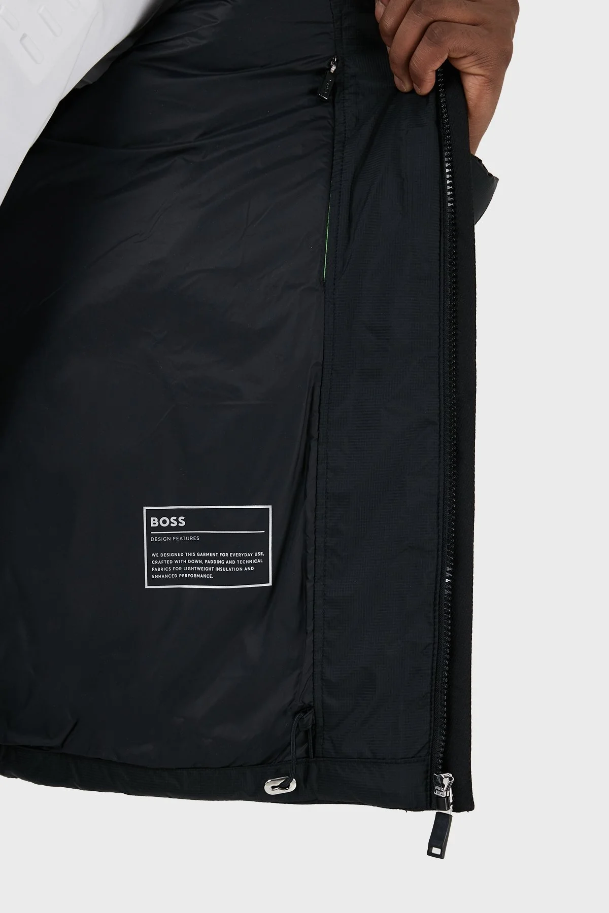 Boss Regular Fit Dik Yaka Şişme Erkek Mont 50498918 001 SİYAH - 14