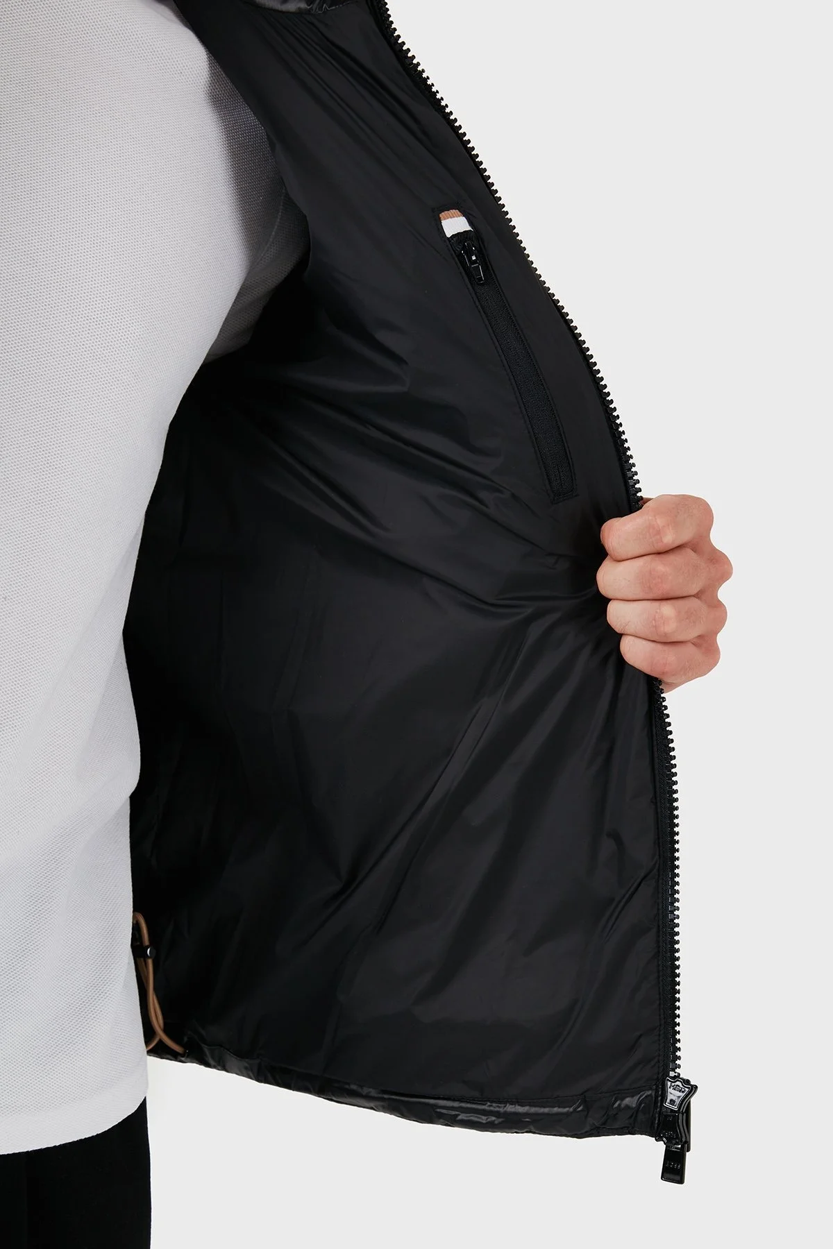 Boss Regular Fit Kapitoneli Şişme Erkek Mont 50520200 001 SİYAH - 6