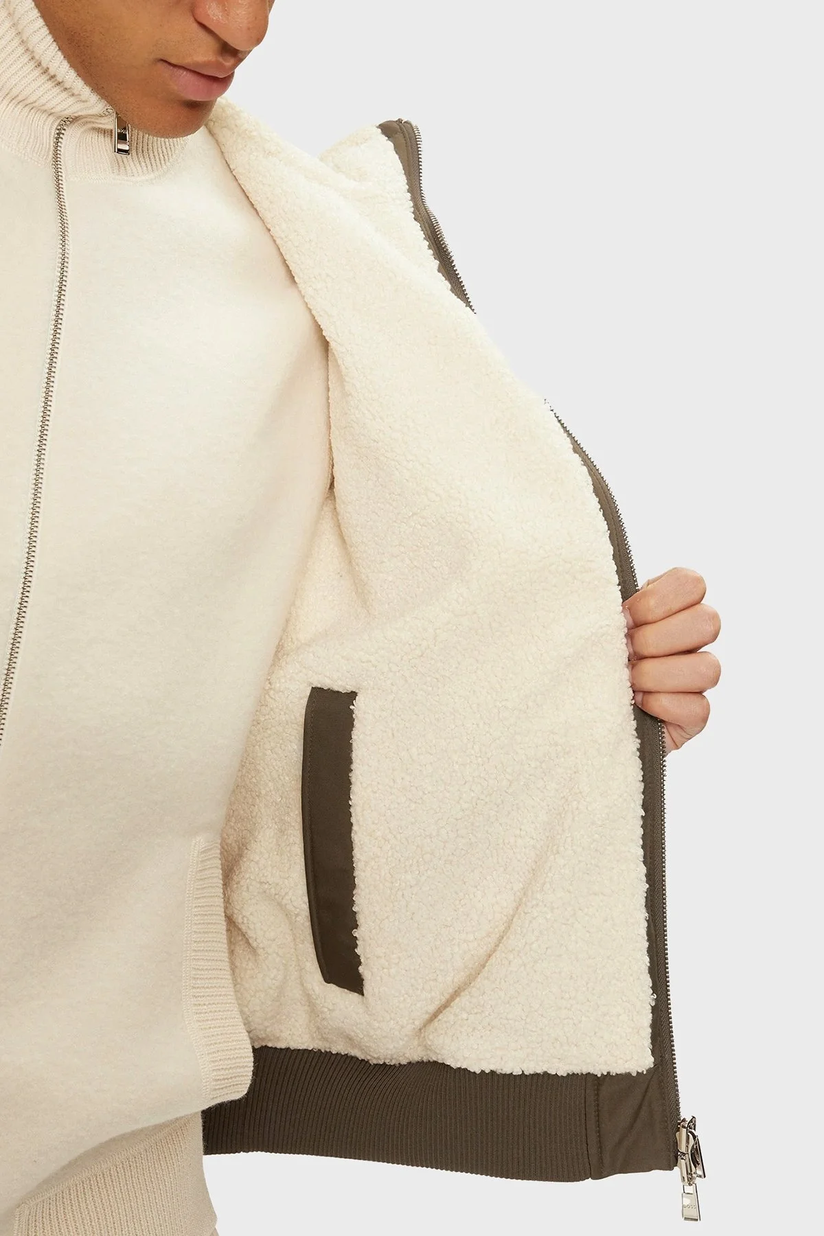 Boss Regular Fit Kapüşonlu Fermuarlı Çift Taraflı Erkek Ceket 50524669 361 HAKİ - 6