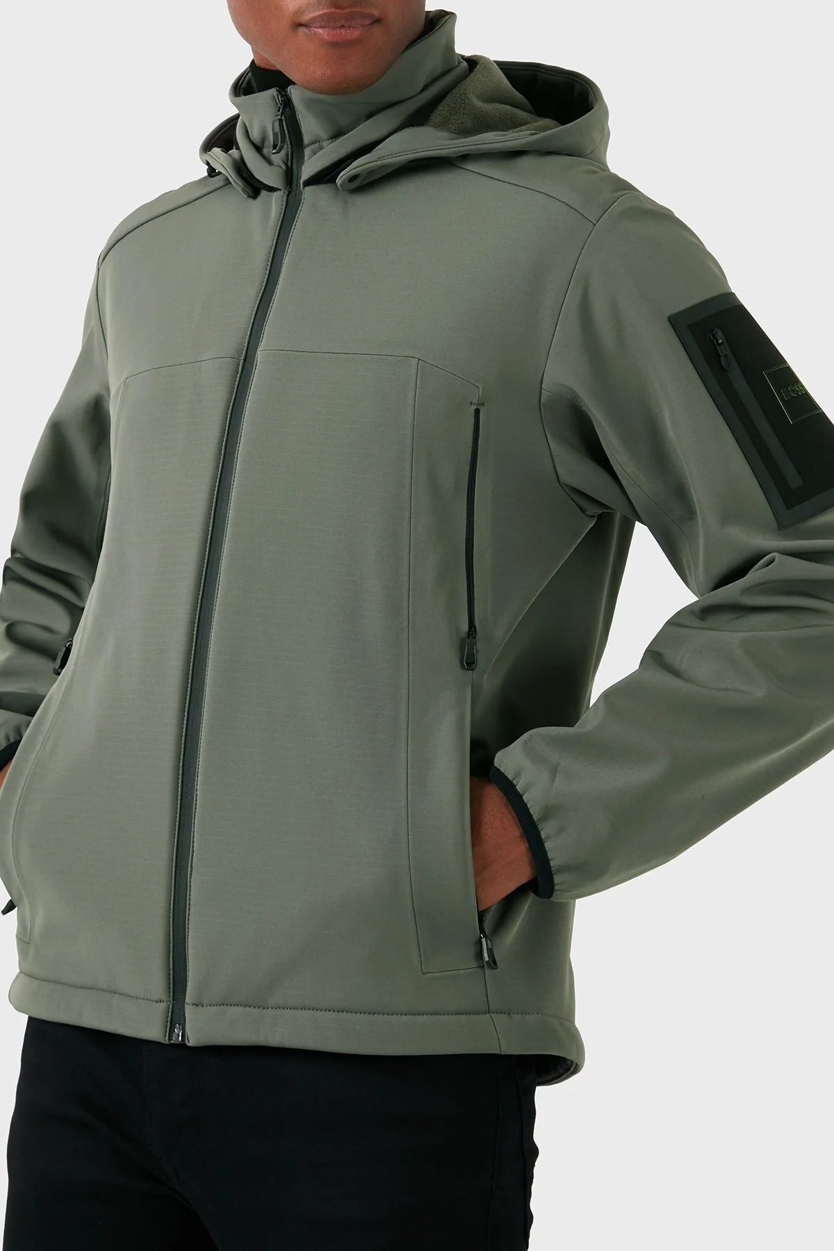 Boss Regular Fit Su Geçirmez Çıkarılabilir Kapüşonlu Soft Shel Erkek Mont 50515100 056 HAKİ - 6