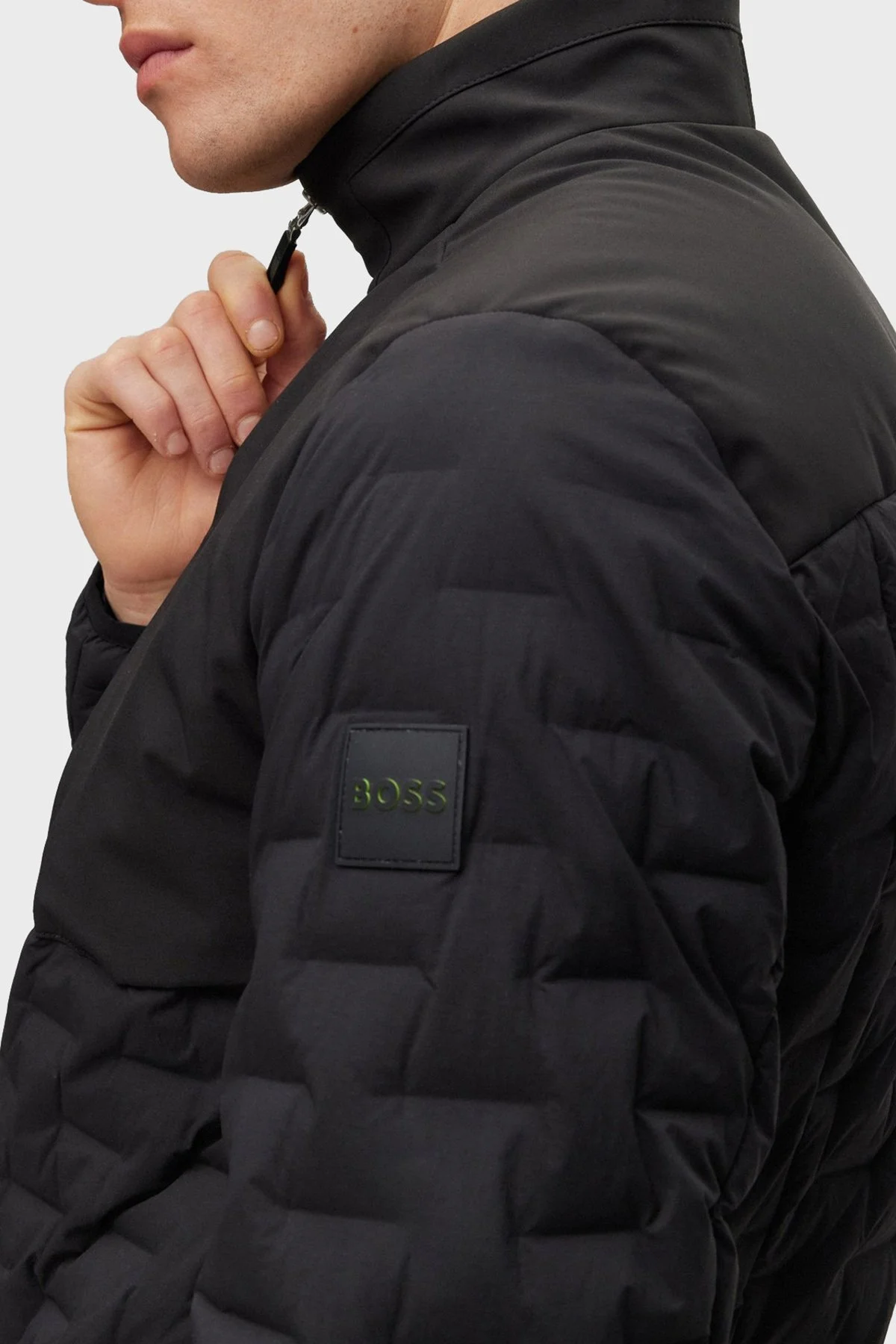 Boss Regular Fit Su Tutmaz Kuş Tüyü Dolgulu Erkek Mont 50491911 001 SİYAH - 4