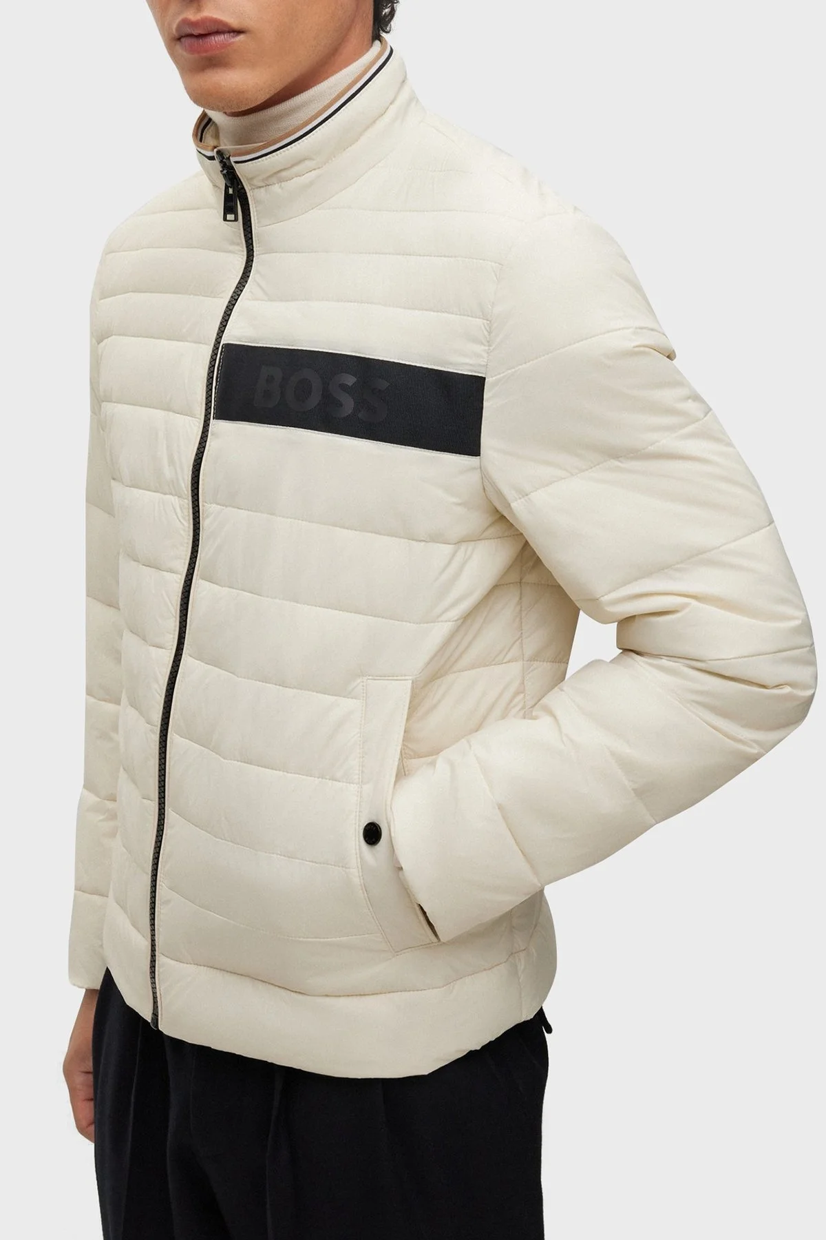 Boss Regular Fit Su Tutmaz Logo Baskılı Şişme Erkek Mont 50464308 131 BEJ - 5