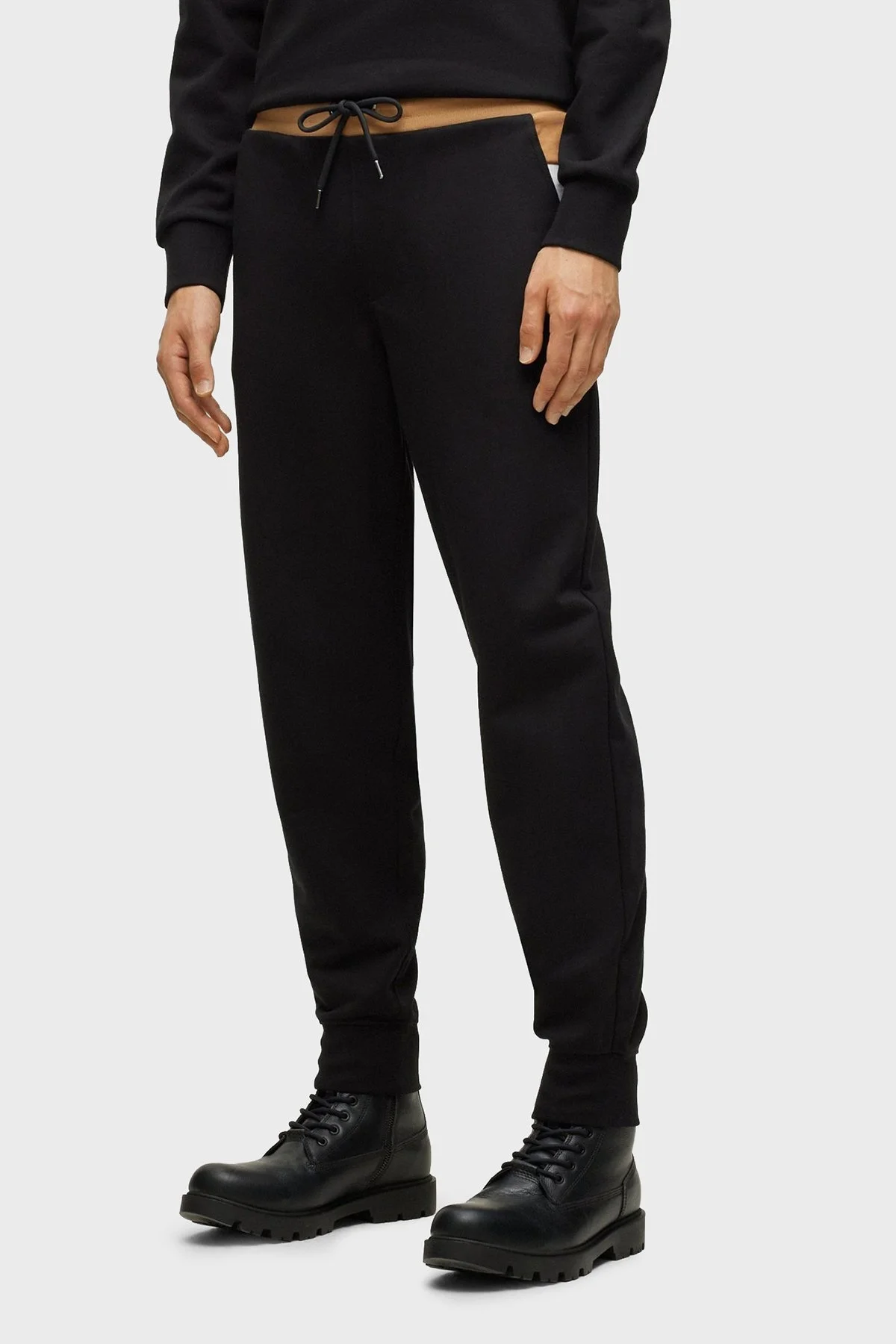 Boss Şerit Detaylı Belden Bağlamalı % 100 Pamuk Oversize Spor Erkek Pantolon 50499407 001 SİYAH - 6