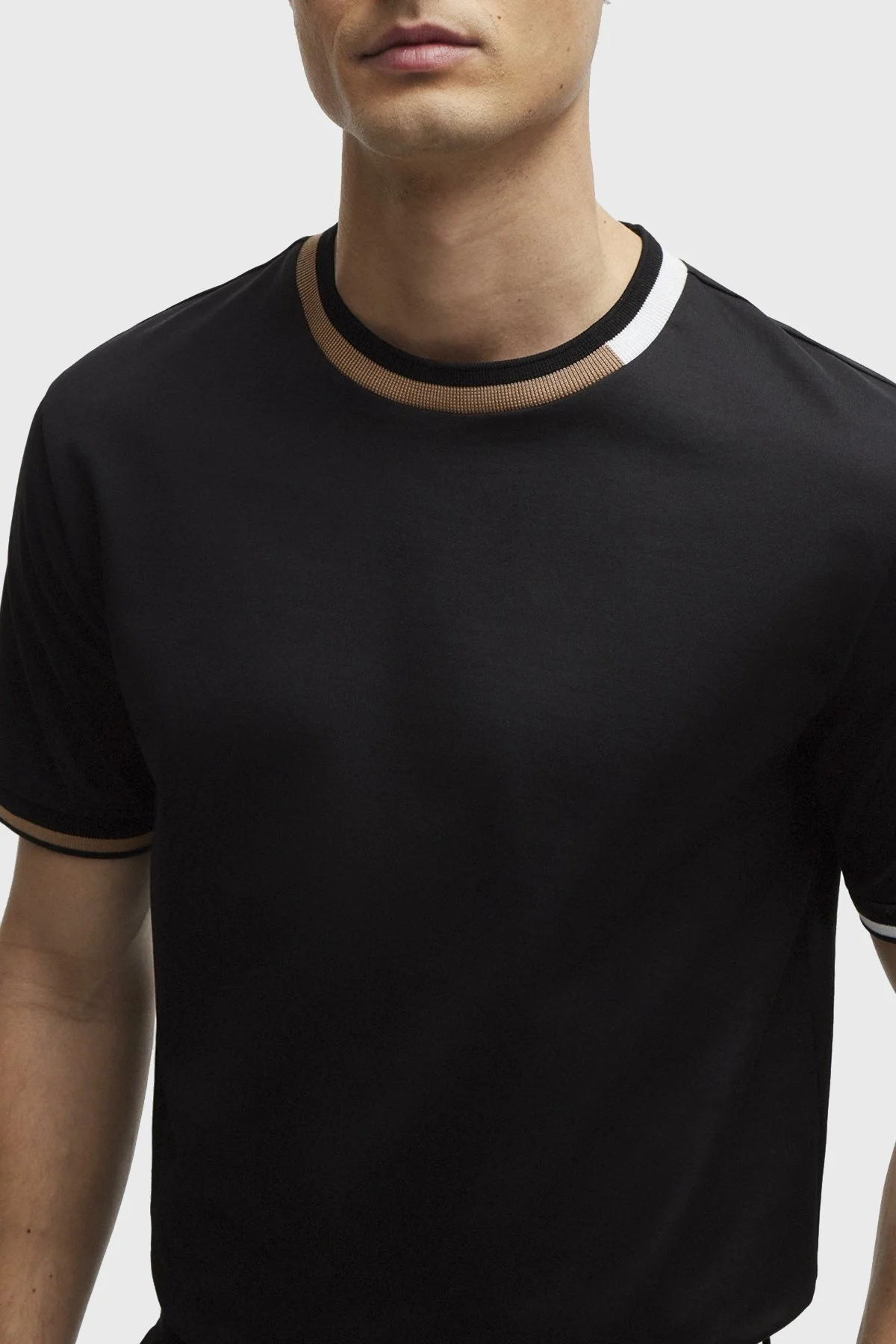 Boss Şerit Detaylı Merserize Pamuklu Bisiklet Yaka Regular Fit Erkek T Shirt 50513364 001 SİYAH - 2