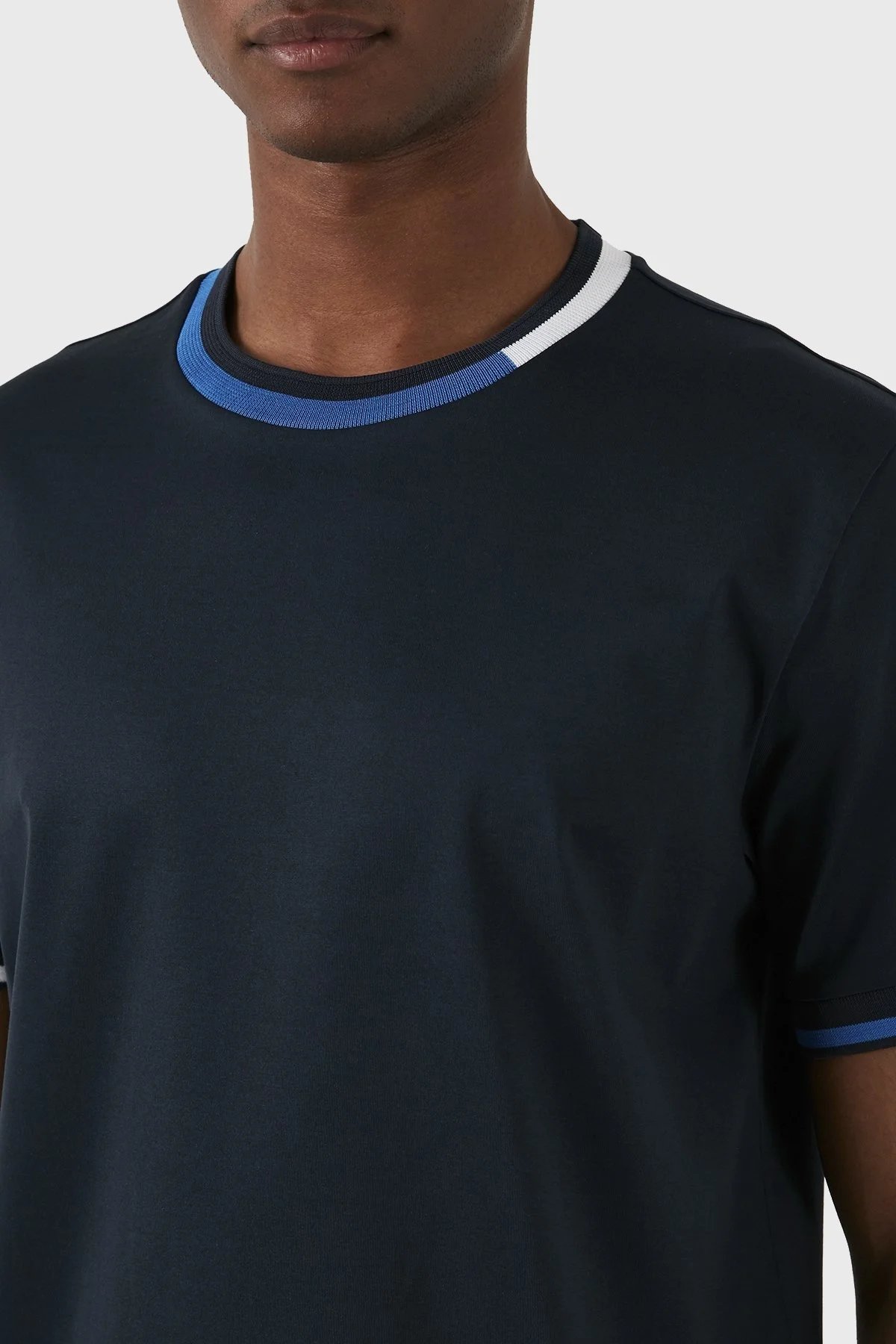 Boss Şerit Detaylı Merserize Pamuklu Bisiklet Yaka Regular Fit Erkek T Shirt 50513364 404 LACİVERT - 6