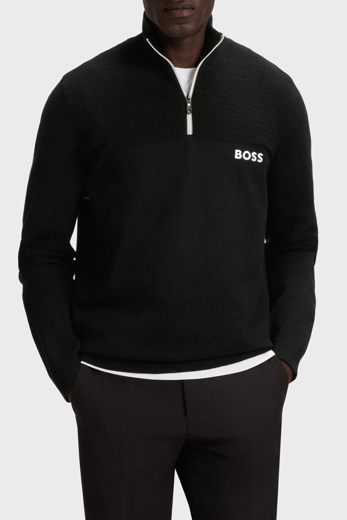 Boss Şerit Detaylı Pamuklu Regular Fit Yarım Fermuarlı Dik Yaka Erkek Kazak 50541953 001 SİYAH - 1