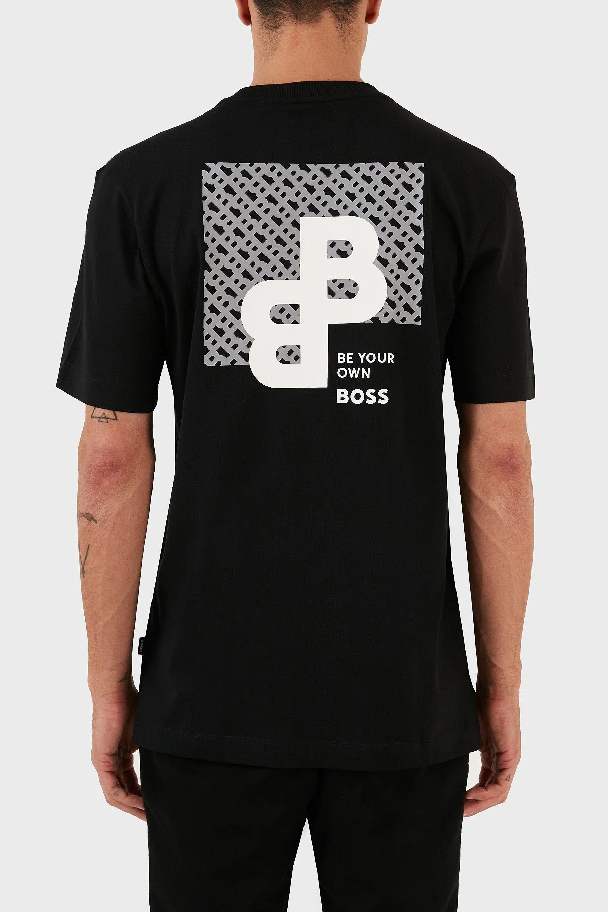 Boss Sırt Baskılı Bisiklet Yaka % 100 Pamuk Regular Fit Dokuma Erkek T Shirt 50494074 001 SİYAH - 2