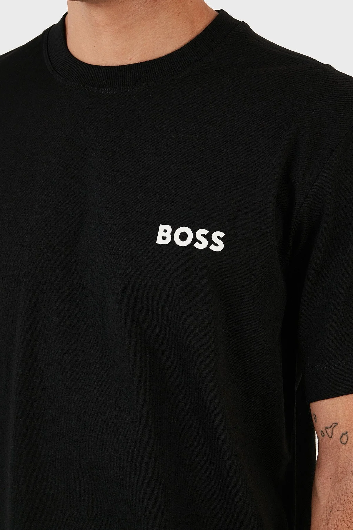 Boss Sırt Baskılı Bisiklet Yaka % 100 Pamuk Regular Fit Dokuma Erkek T Shirt 50494074 001 SİYAH - 5