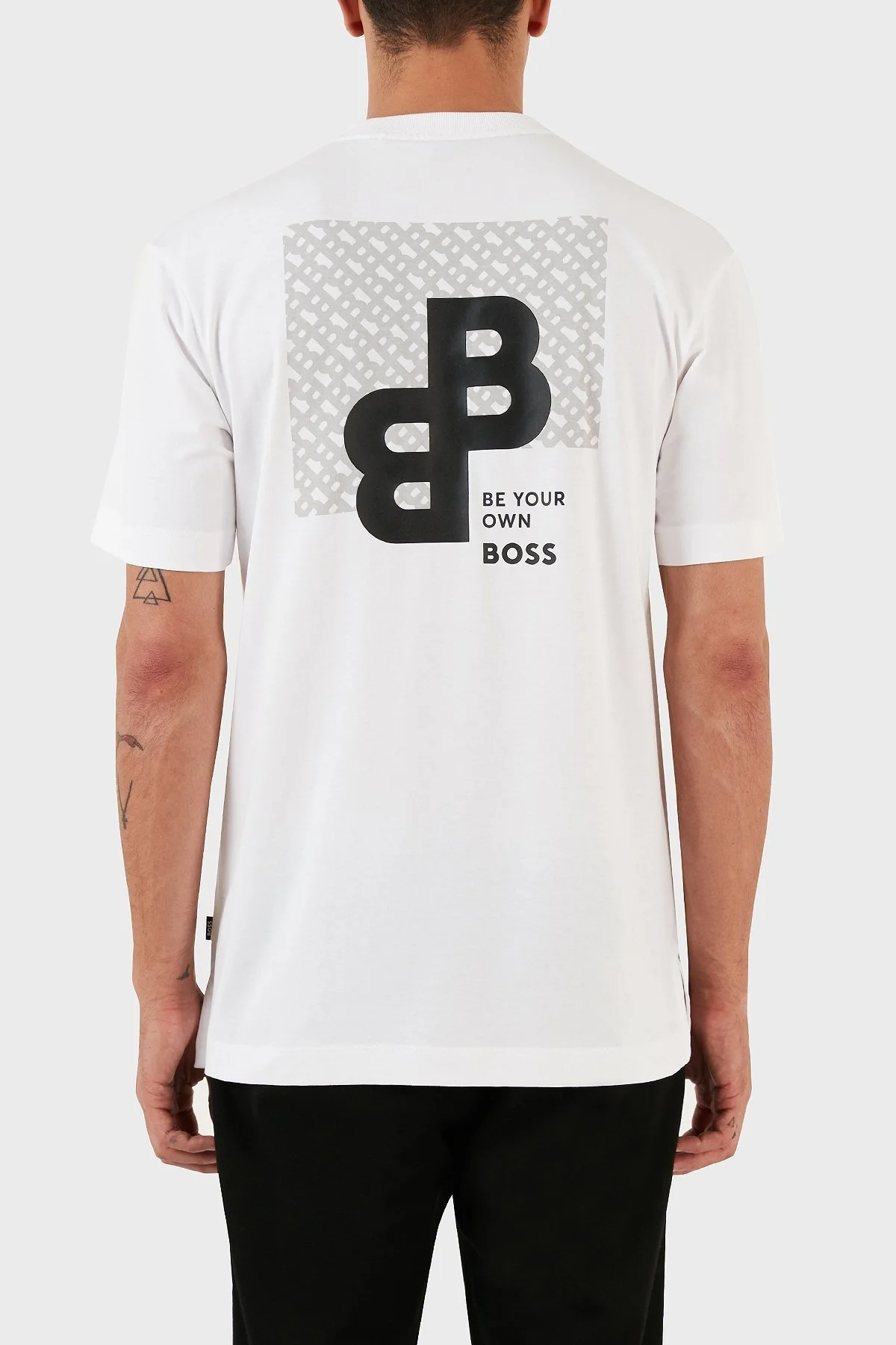 Boss Sırt Baskılı Bisiklet Yaka % 100 Pamuk Regular Fit Dokuma Erkek T Shirt 50494074 100 BEYAZ - 2