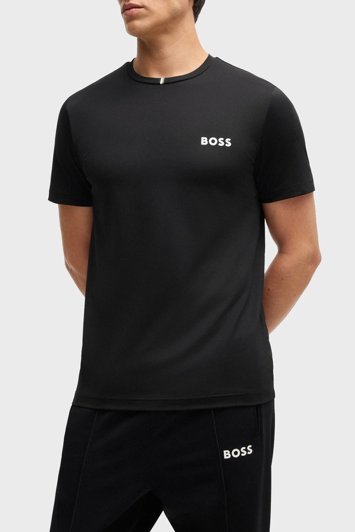Boss Slim Fit Bisiklet Yaka Logolu Erkek T Shirt 50533794 001 SİYAH - 1