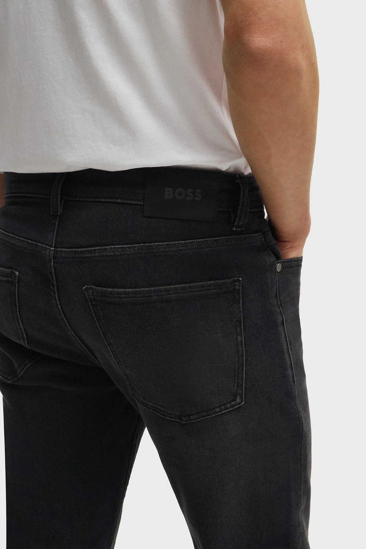 Boss Slim Fit Dar Paça Jeans Erkek Kot Pantolon 50524034 019 SİYAH - 4