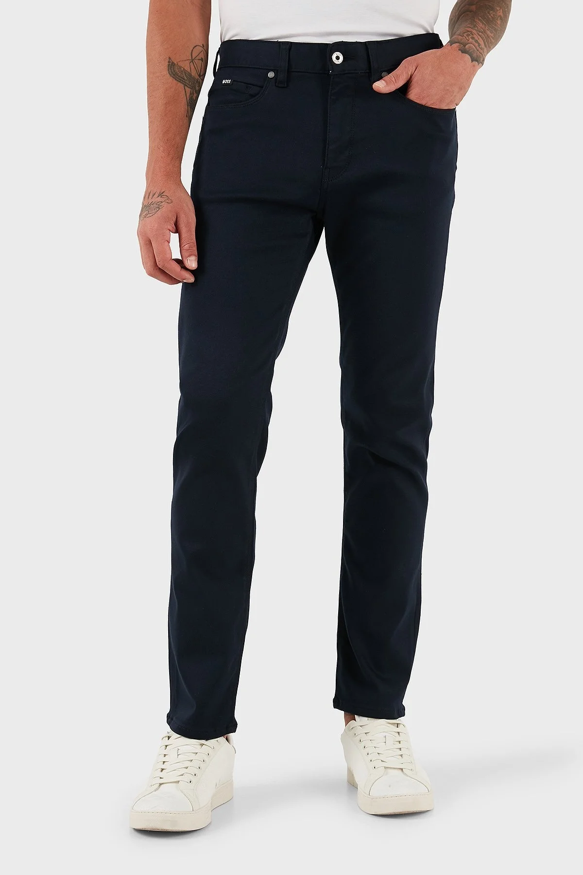 Boss Slim Fit Normal Bel Düz Paça Jeans Erkek Kot Pantolon 50550942 404 LACİVERT - 1
