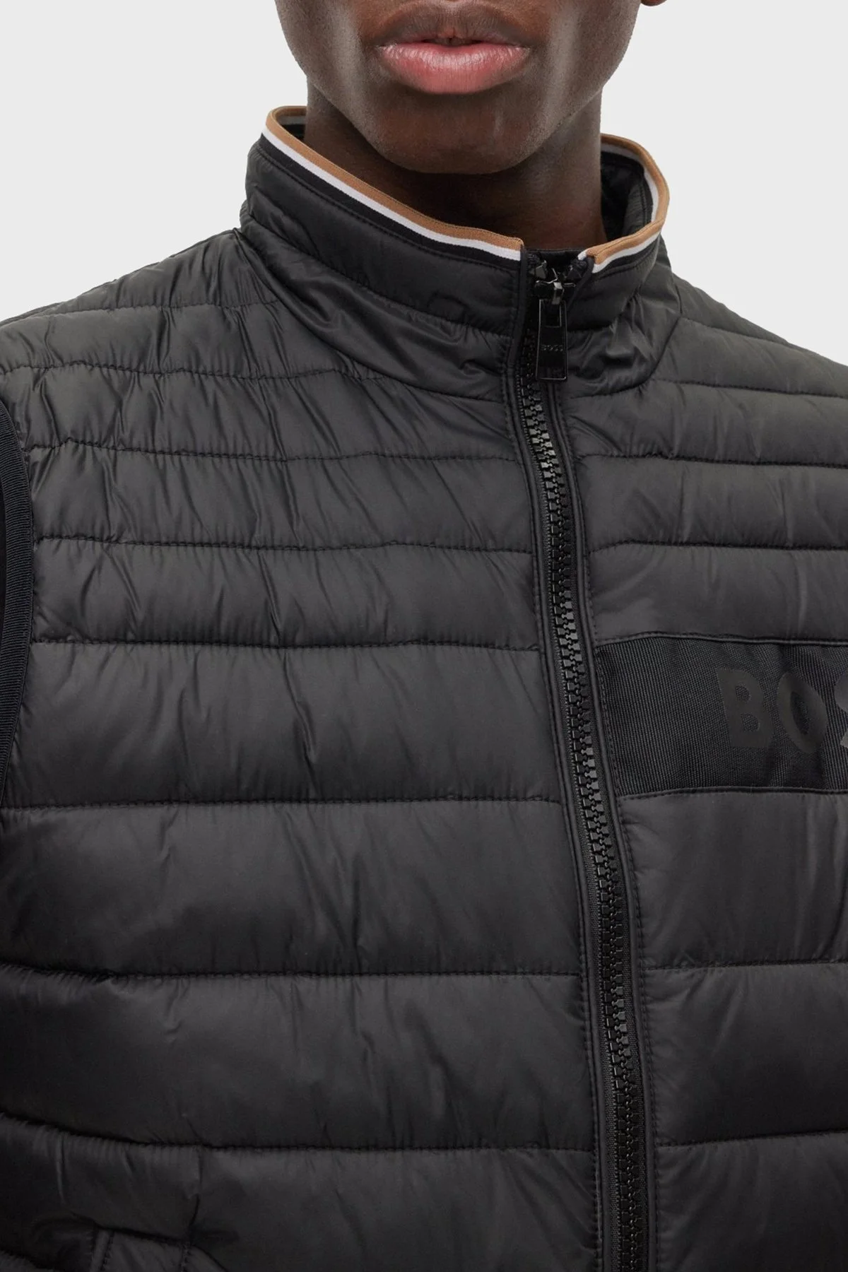 Boss Su Geçirmez Regular Fit Dik Yaka Şişme Erkek Yelek 50464300 001 SİYAH - 10