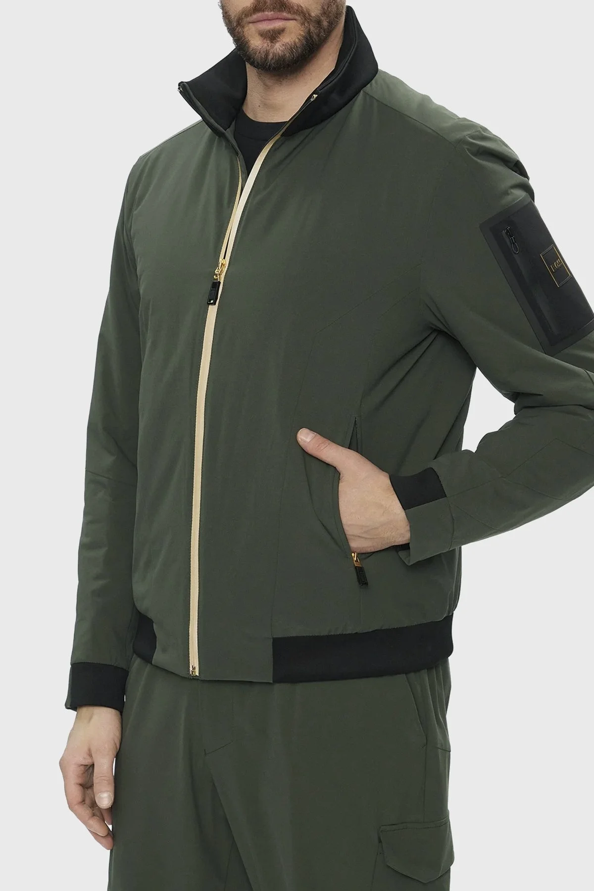 Boss Su İtici Dolgulu Dik Yaka Fermuarlı Regular Fit Erkek Ceket 50499481 379 HAKİ - 1