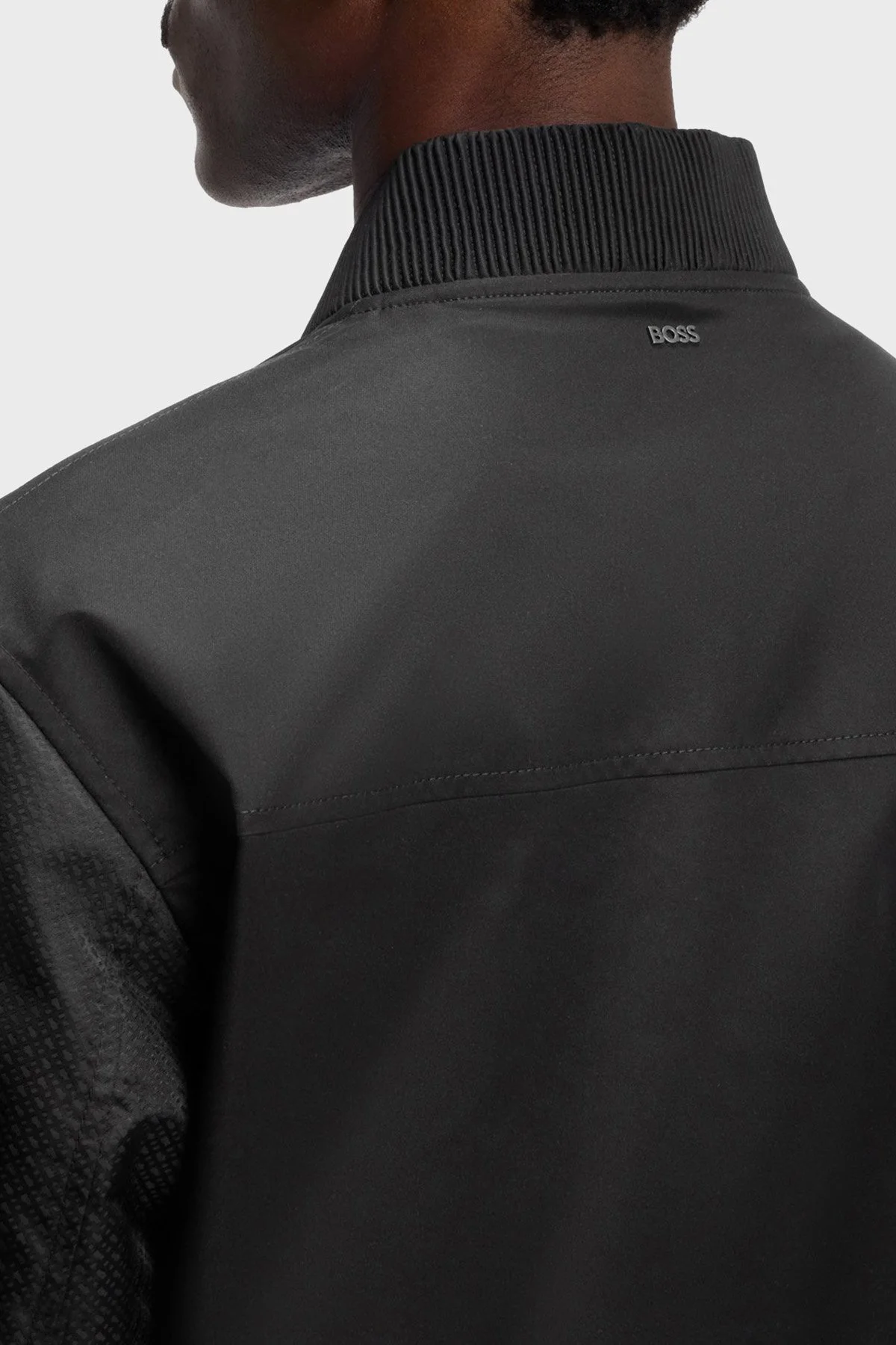 Boss Su İtici Relaxed Fit Düğmeli Erkek Mont 50564412 001 Siyah - 5