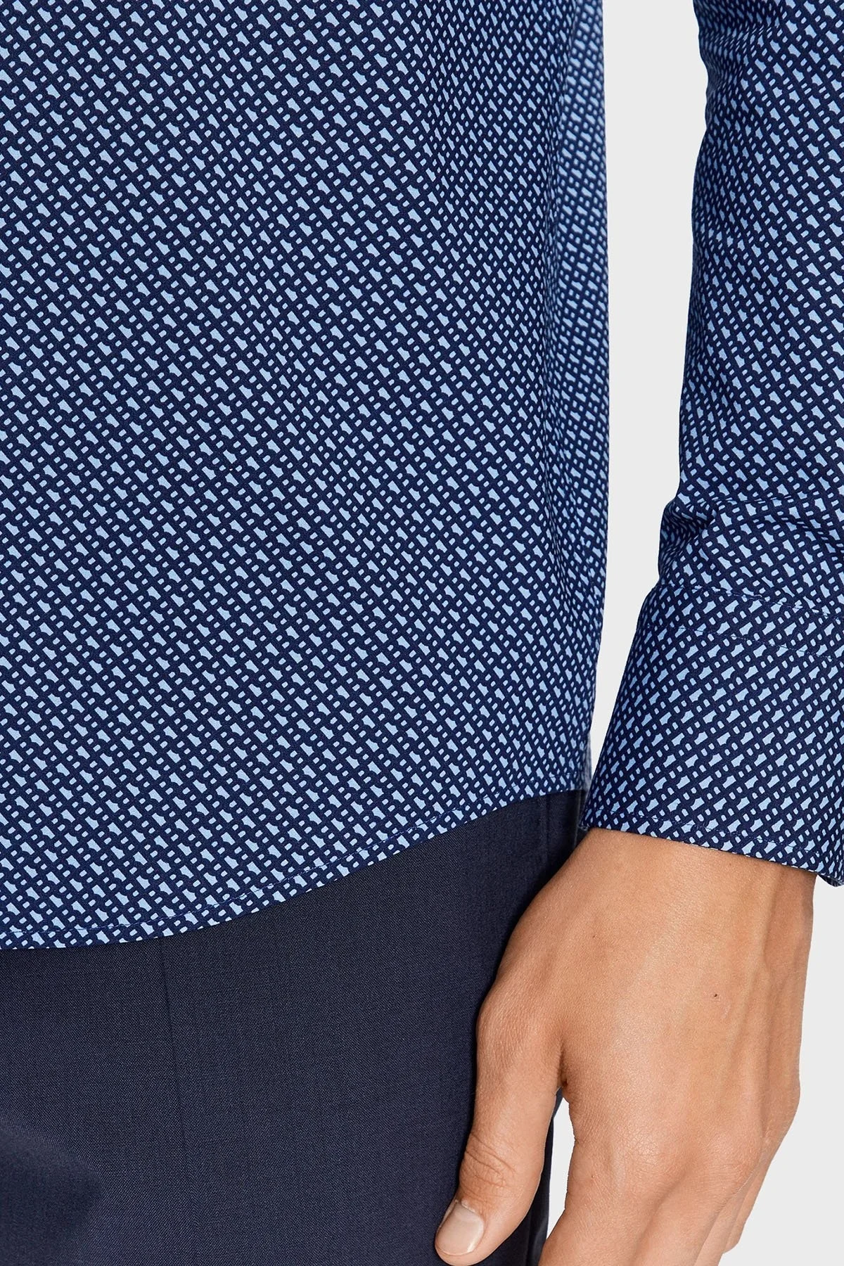 Boss Tamamı Logolu Pamuklu Slim Fit Erkek Gömlek 50478620 410 LACİVERT - 9