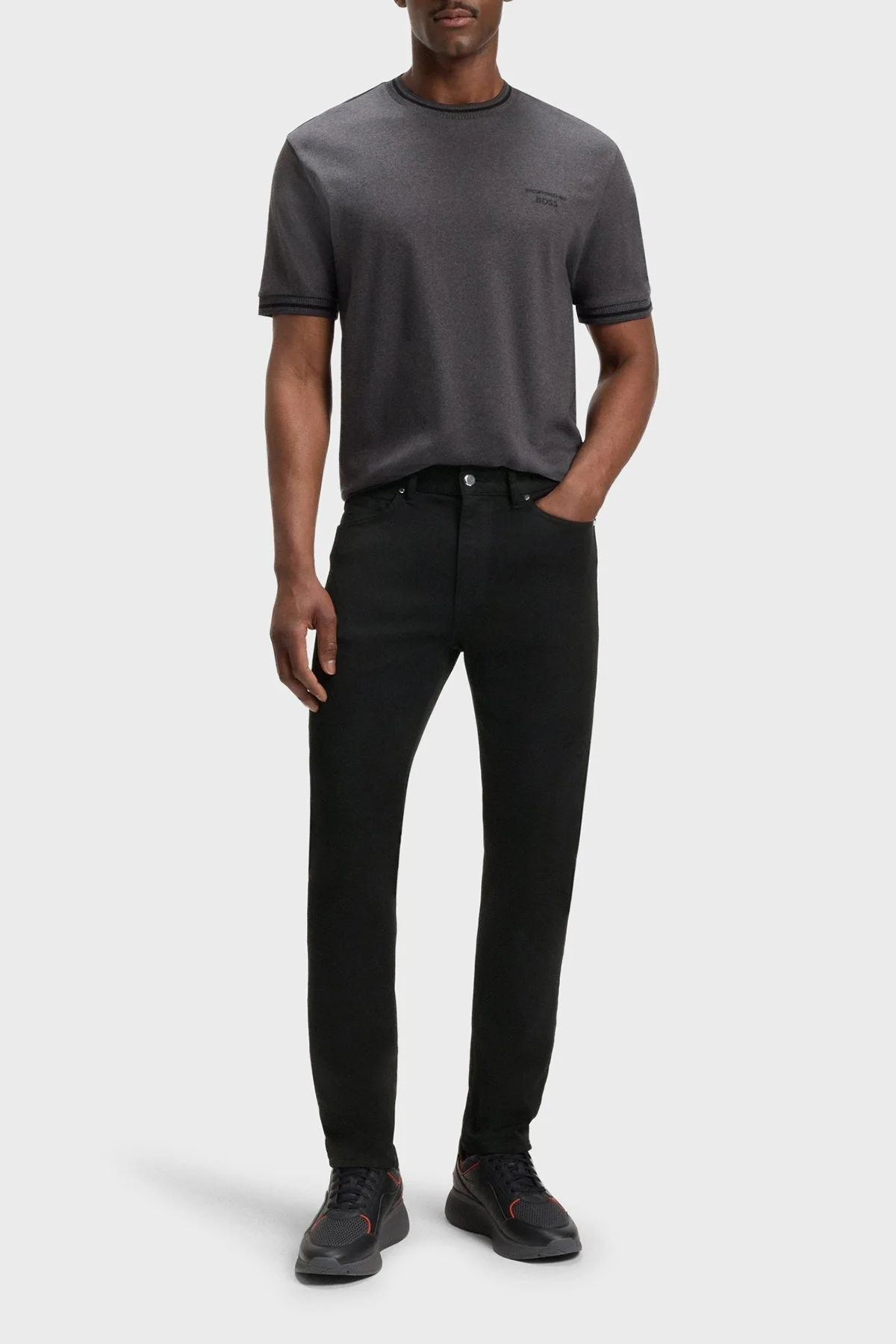 Boss Tapered Fit Normal Bel Daralan Paça Jeans Erkek Kot Pantolon 50550924 003 SİYAH - 1