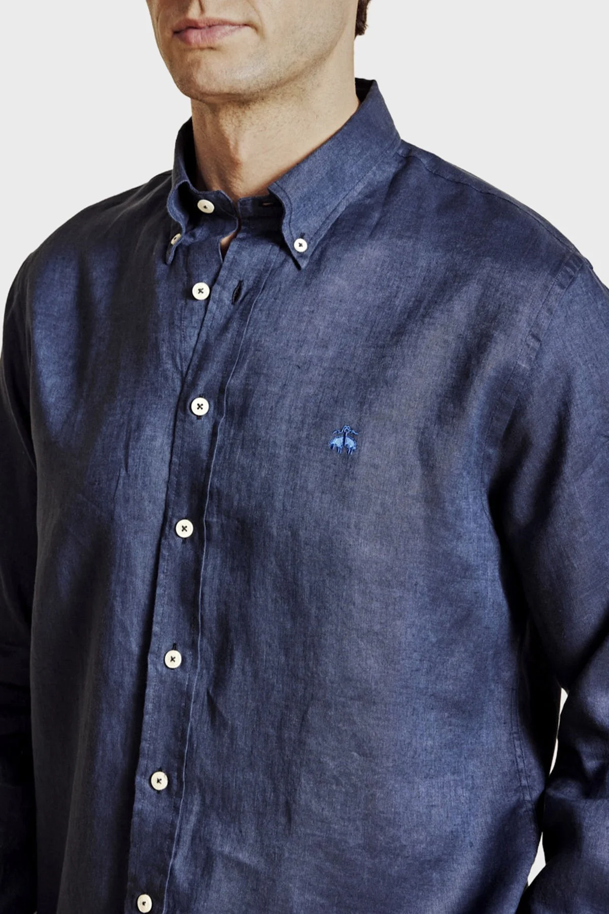 Brooks Brothers % 100 Keten Düğmeli Yaka Regular Fit Uzun Kollu Erkek Gömlek BBSS26MSH022137 LACİVERT - 3