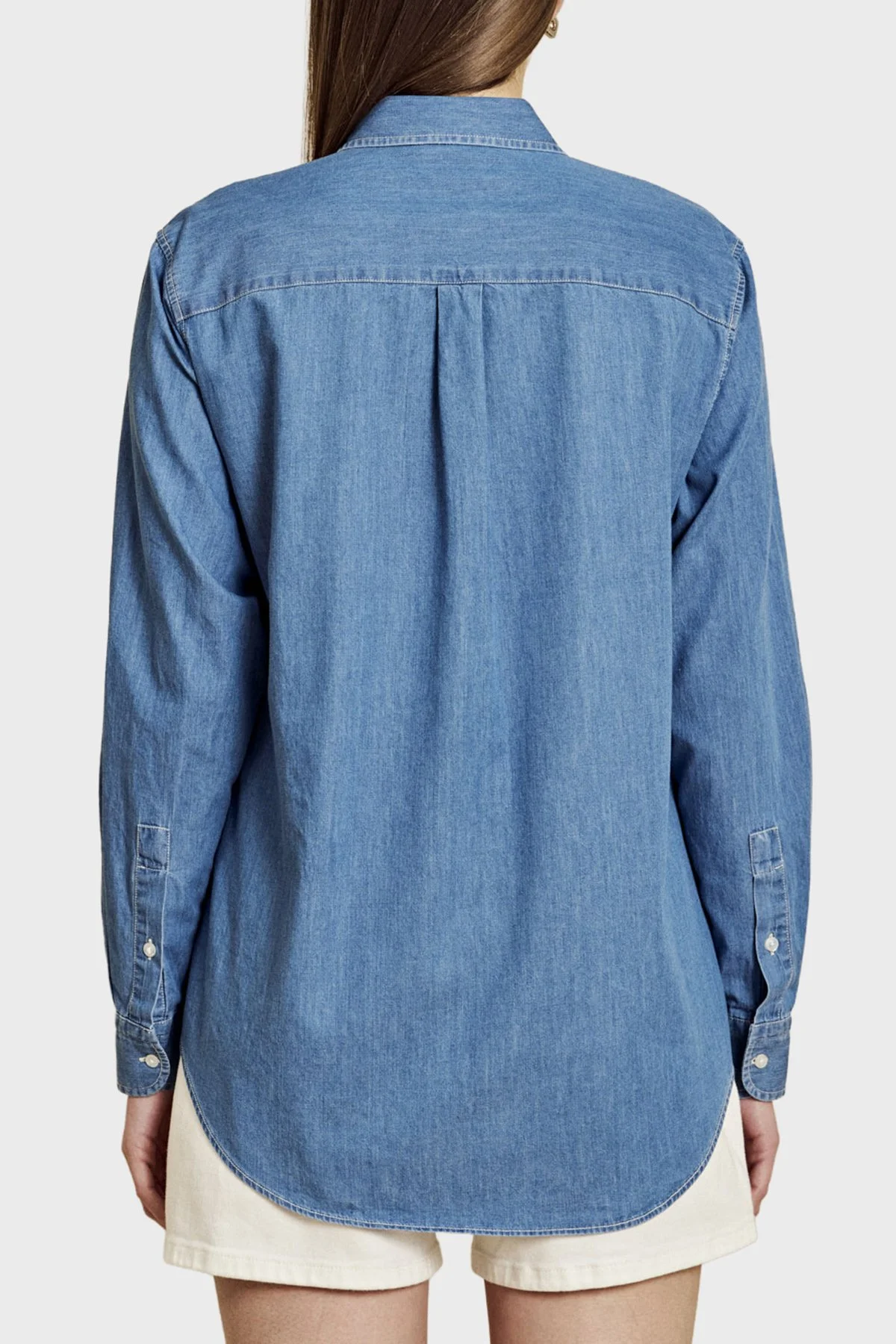 Brooks Brothers %100 Pamuk Logo Nakışlı Denim Görünümlü Kadın Gömlek BBSS26FDS001115 MAVİ - 3