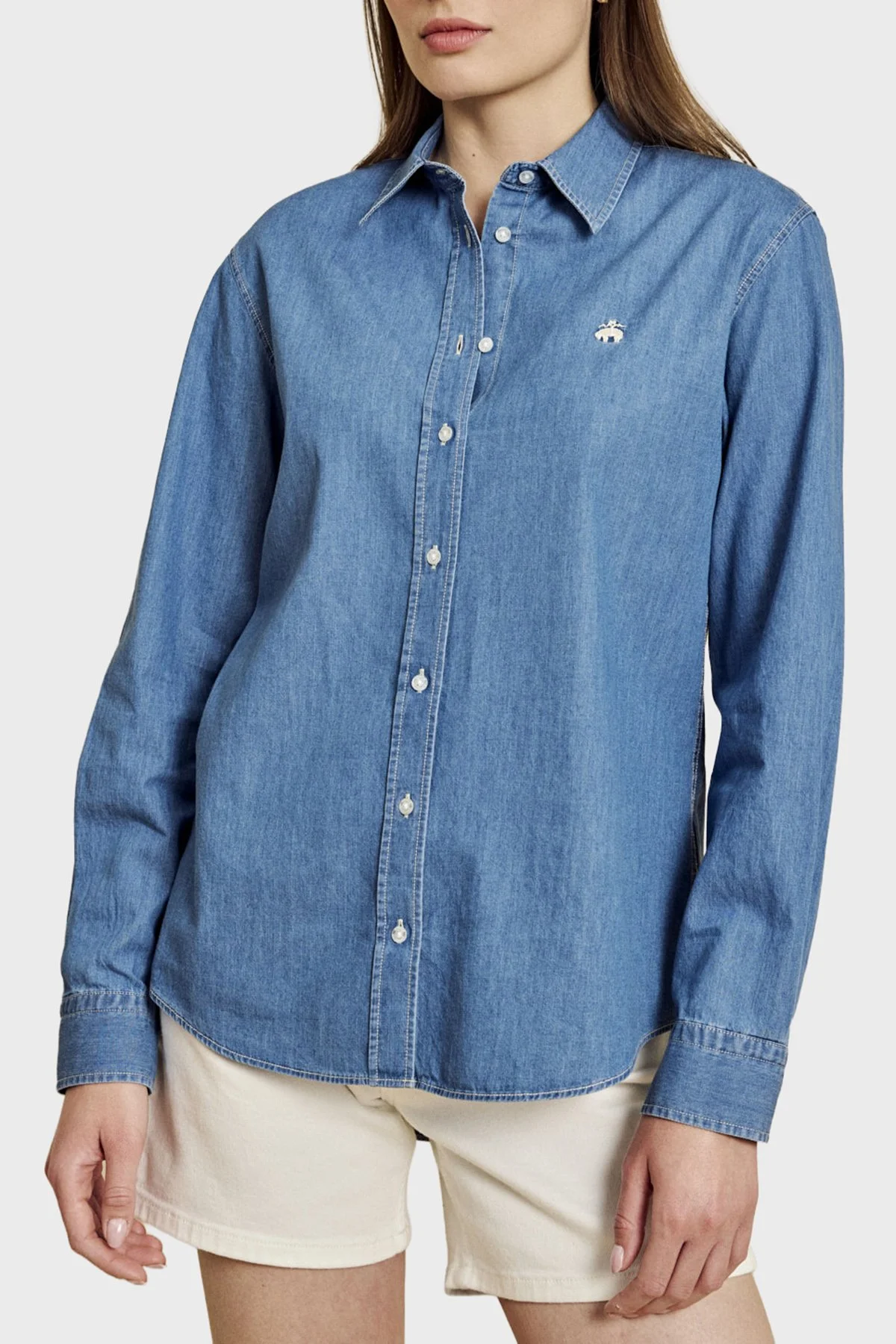 Brooks Brothers %100 Pamuk Logo Nakışlı Denim Görünümlü Kadın Gömlek BBSS26FDS001115 MAVİ - 4