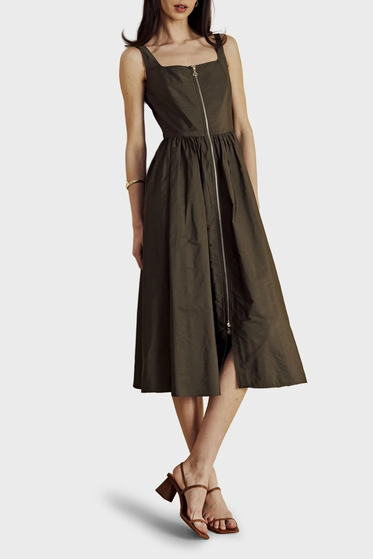 Brooks Brothers Metal Fermuar Detaylı Kare Yaka Midi Boy Kadın Elbise BBSS26FDR004128 Haki - 3