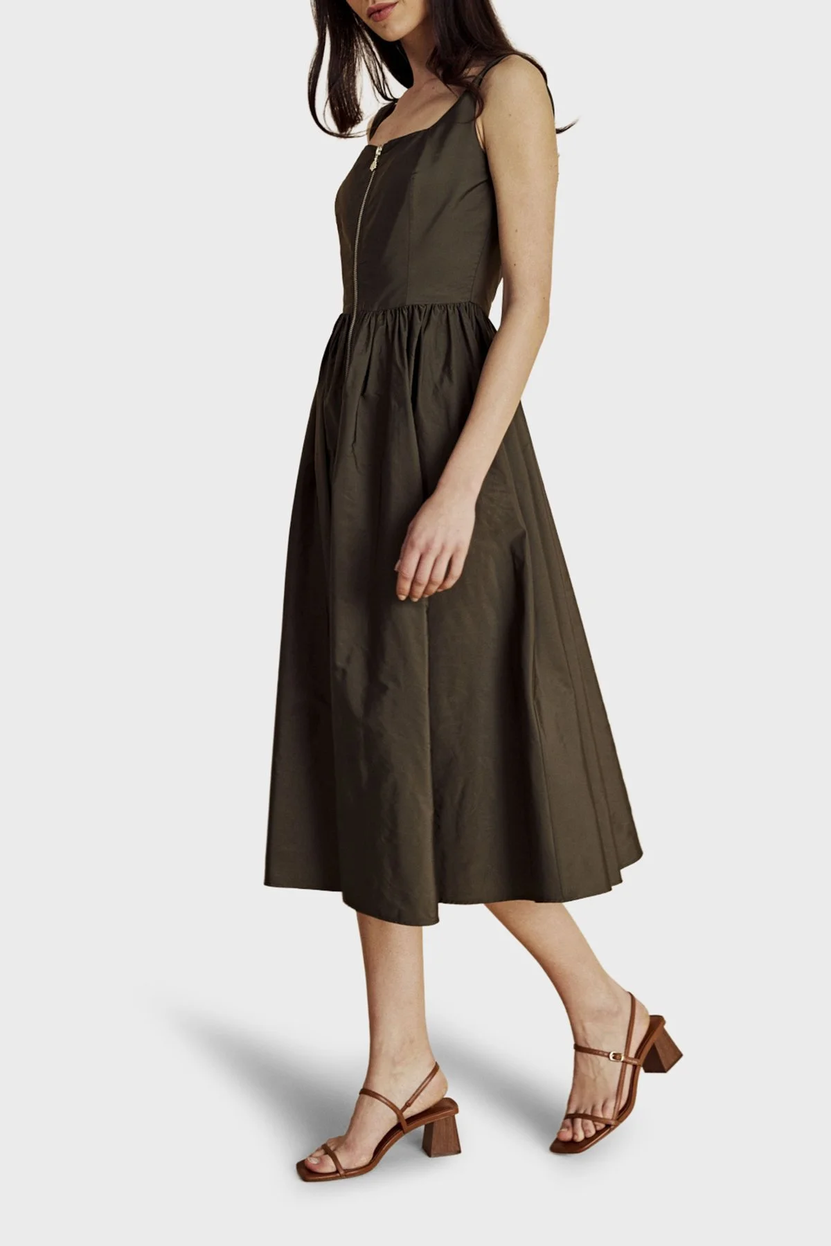 Brooks Brothers Metal Fermuar Detaylı Kare Yaka Midi Boy Kadın Elbise BBSS26FDR004128 Haki - 4