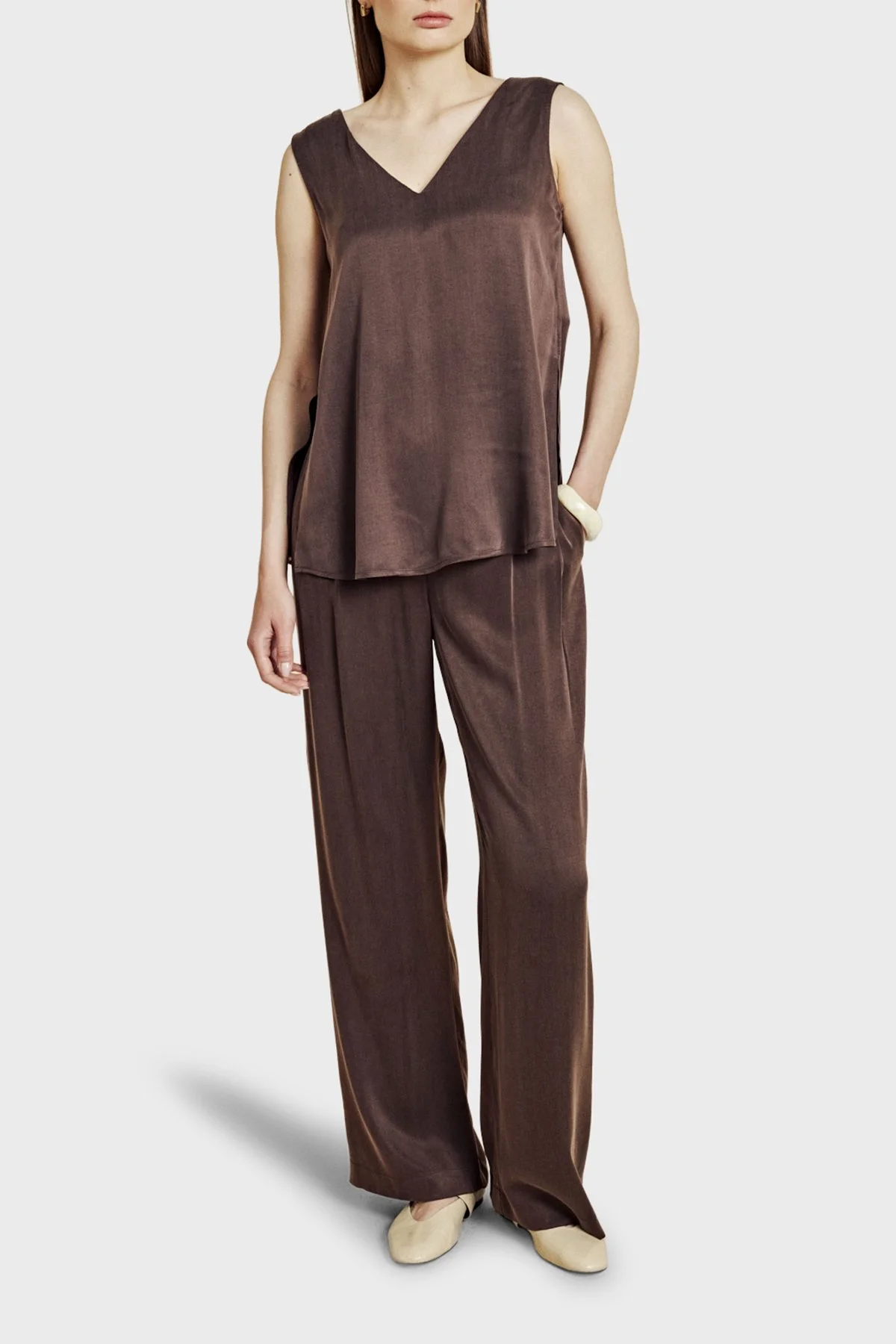 Brooks Brothers V Yaka Cupro Kadın Bluz BBSS26FBU002344 Acı Kahve - 2