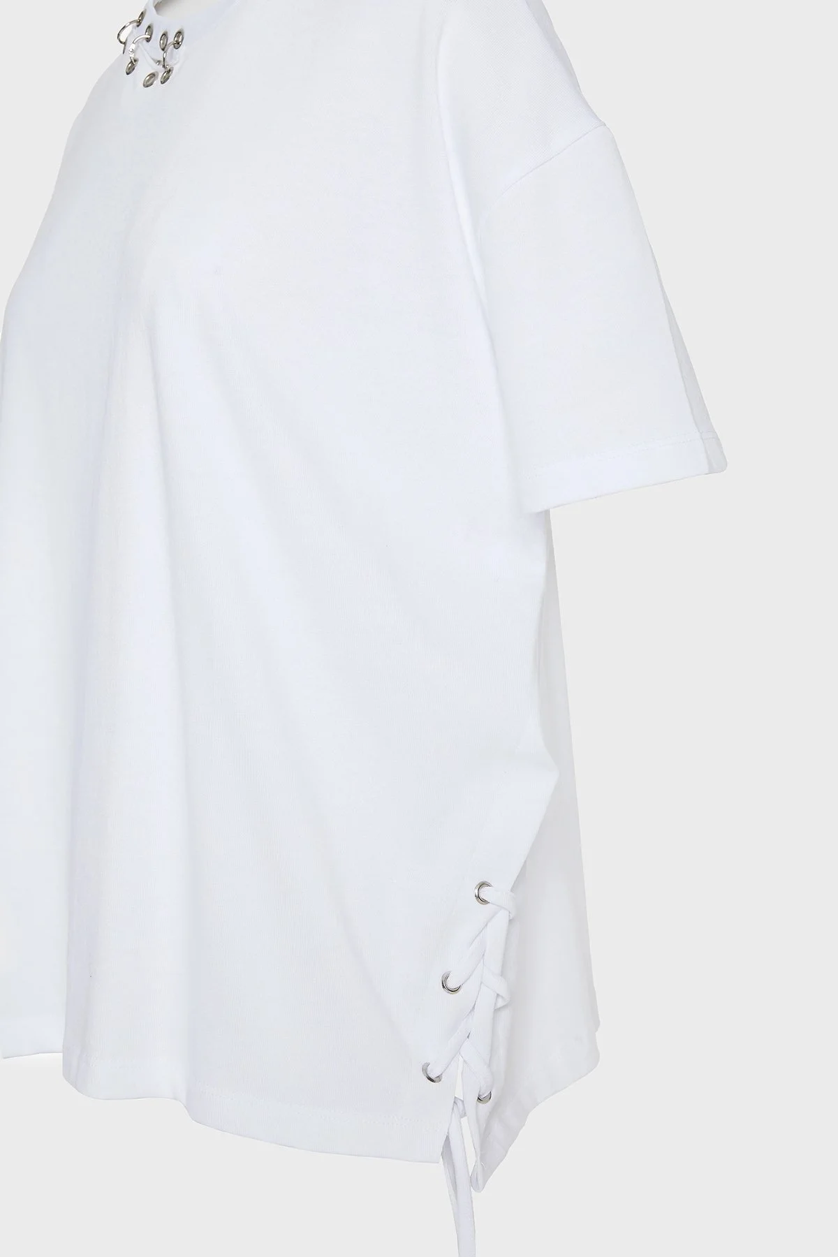 BSB Metalik ve Bağlama Detaylı Pamuklu Oversize Fit Bisiklet Yaka Bayan Bluz 053-210049.002 BEYAZ - 7