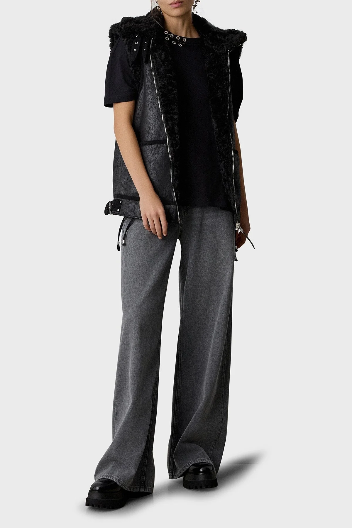 BSB Metalik ve Bağlama Detaylı Pamuklu Oversize Fit Bisiklet Yaka Bayan Bluz 053-210049.080 SİYAH - 2