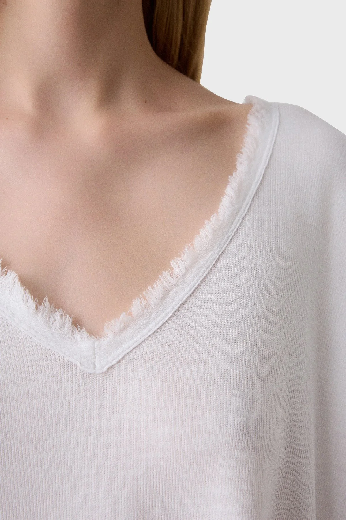 BSB Pamuk Karışımlı Oversize V Yaka Kadın Bluz 053-210132.002 BEYAZ - 5