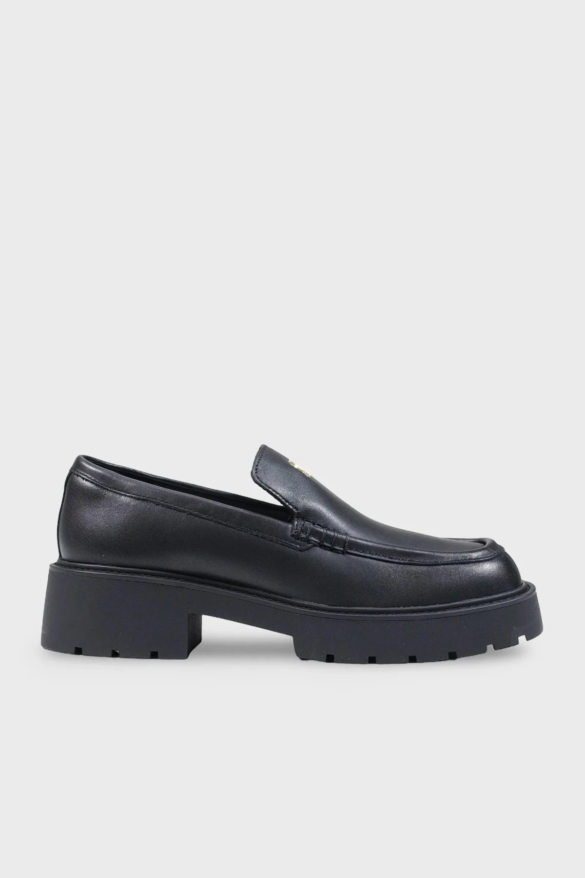 Calvin Klein % 100 Deri Logolu Makosen HW0HW030440GJ Kadın Ayakkabı HW0HW03044 0GJ SİYAH - 1