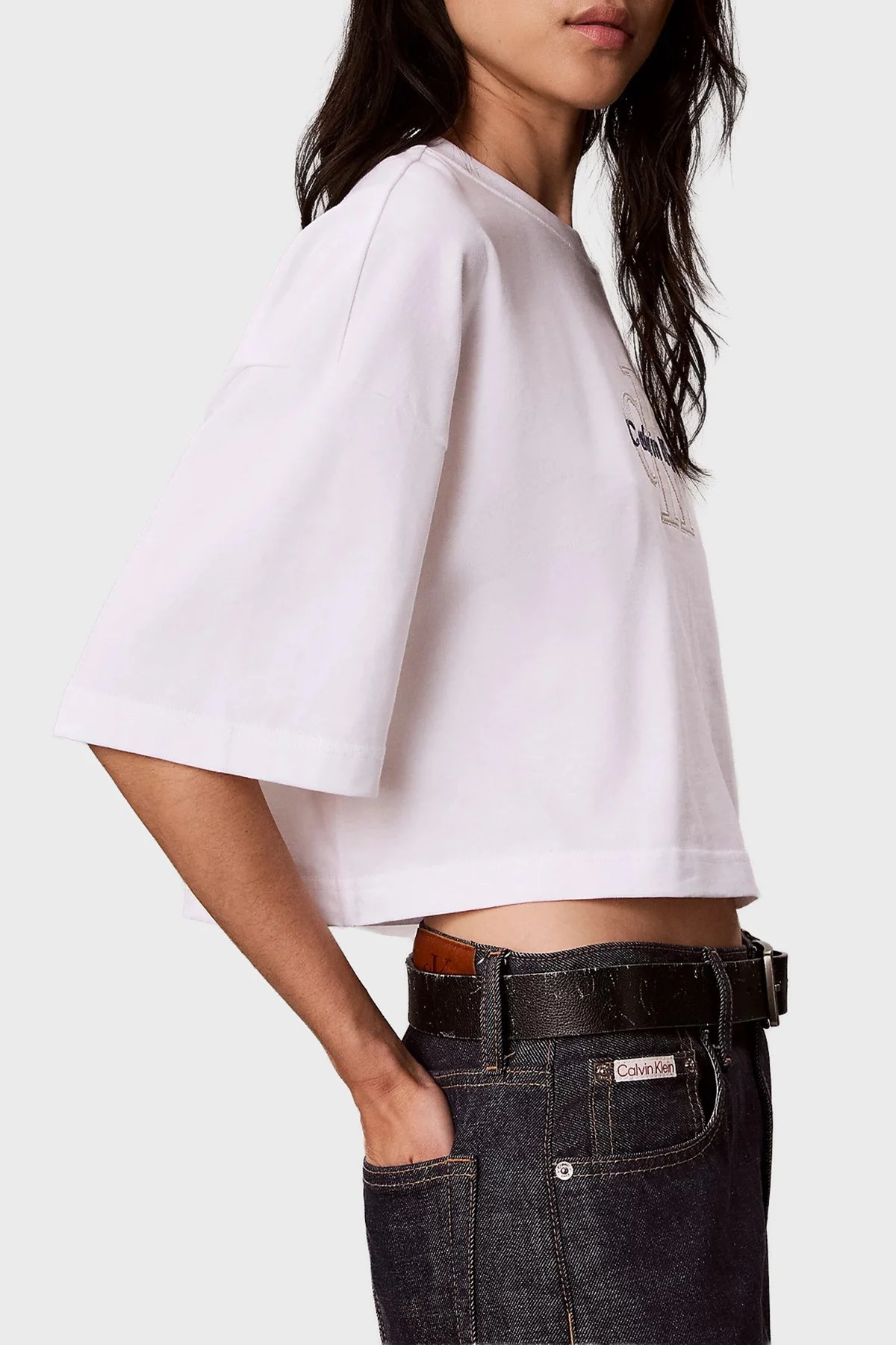 Calvin Klein % 100 Pamuk Boxy Fit Bisiklet Yaka LV047H820GYAF Kadın T Shirt LV047H820G YAF Beyaz - 5