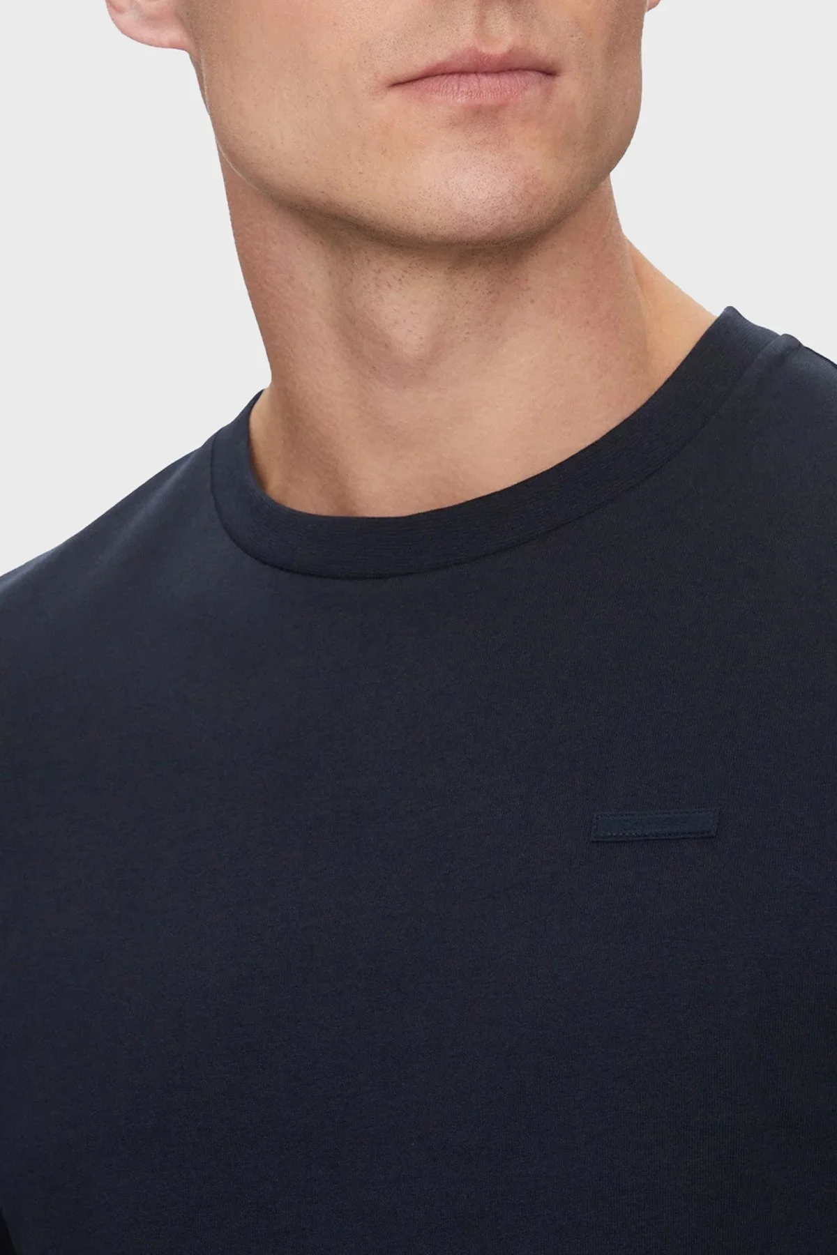 Calvin Klein % 100 Pamuk Comfort Fit Bisiklet Yaka K10K112749CEF Erkek T Shirt K10K112749 CEF LACİVERT - 8