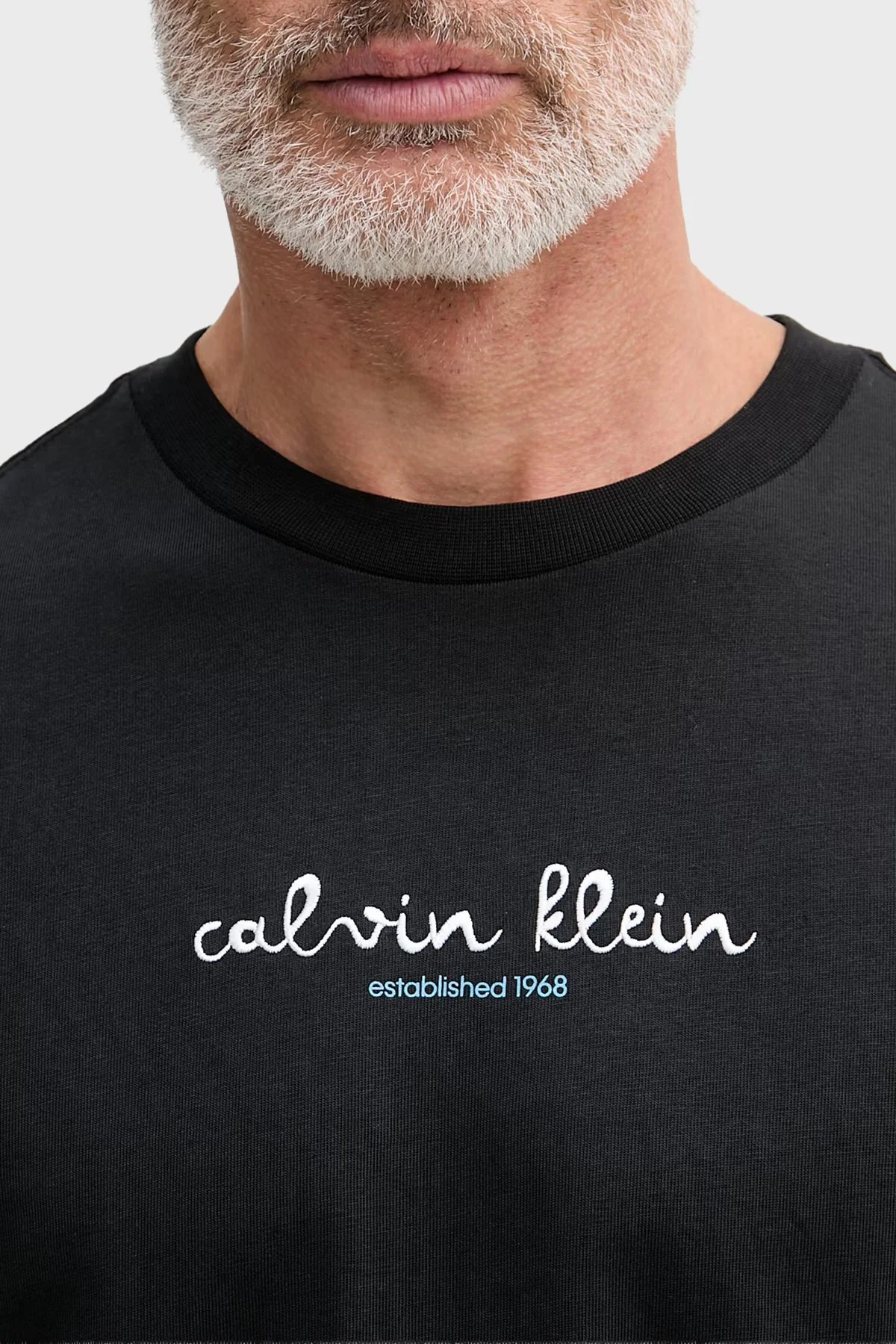 Calvin Klein % 100 Pamuk Logolu Grafik Baskılı Bisiklet Yaka LV04RG816GUB1 Erkek T Shirt LV04RG816G UB1 SİYAH - 4