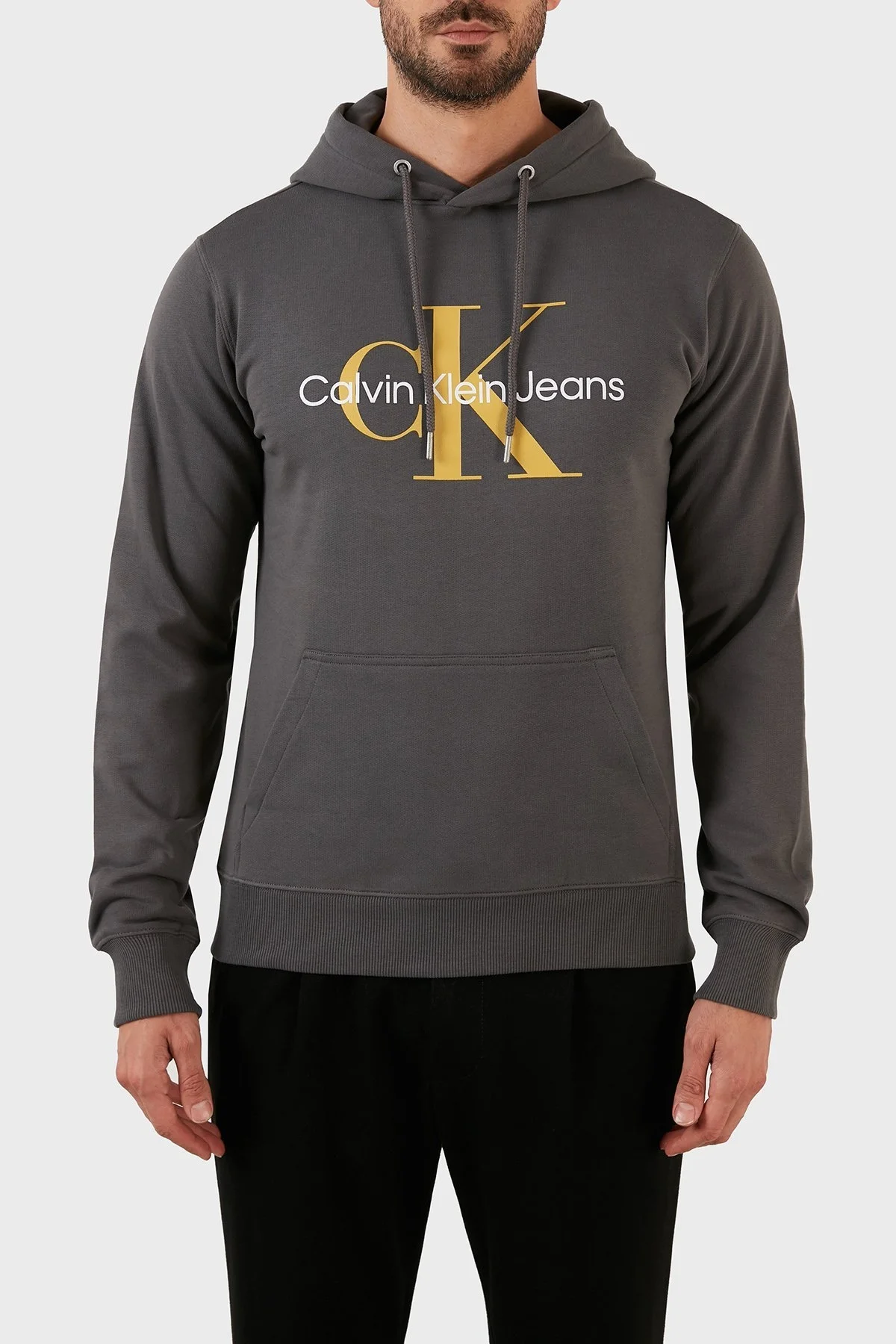 Calvin Klein % 100 Pamuk Logolu Regular Fit Kapüşonlu Kanguru Cepli Erkek Sweat J30J320805 PRC FÜME - 1