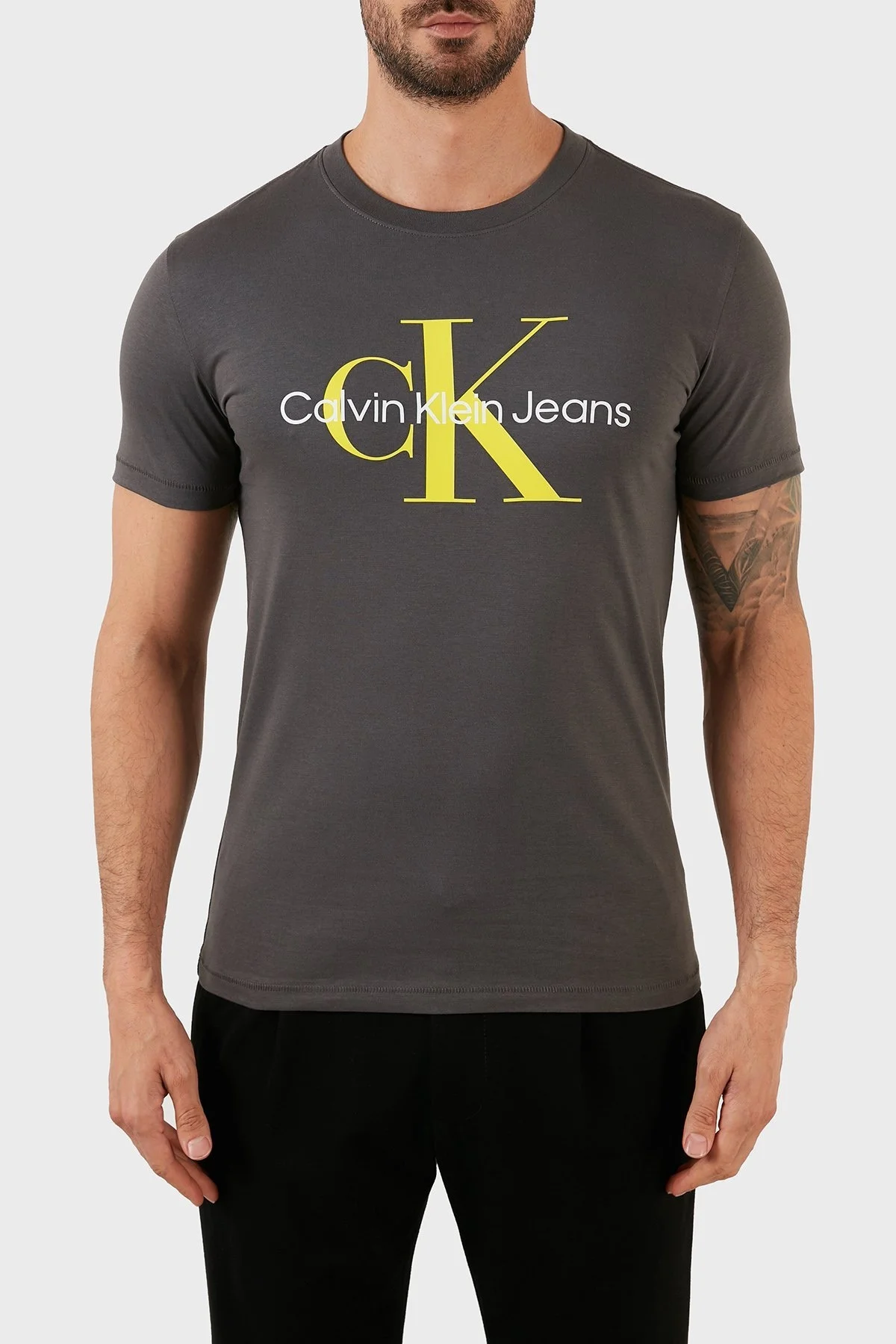 Calvin Klein % 100 Pamuk Logolu Slim Fit Bisiklet Yaka Erkek T Shirt J30J320806 PRC FÜME - 1