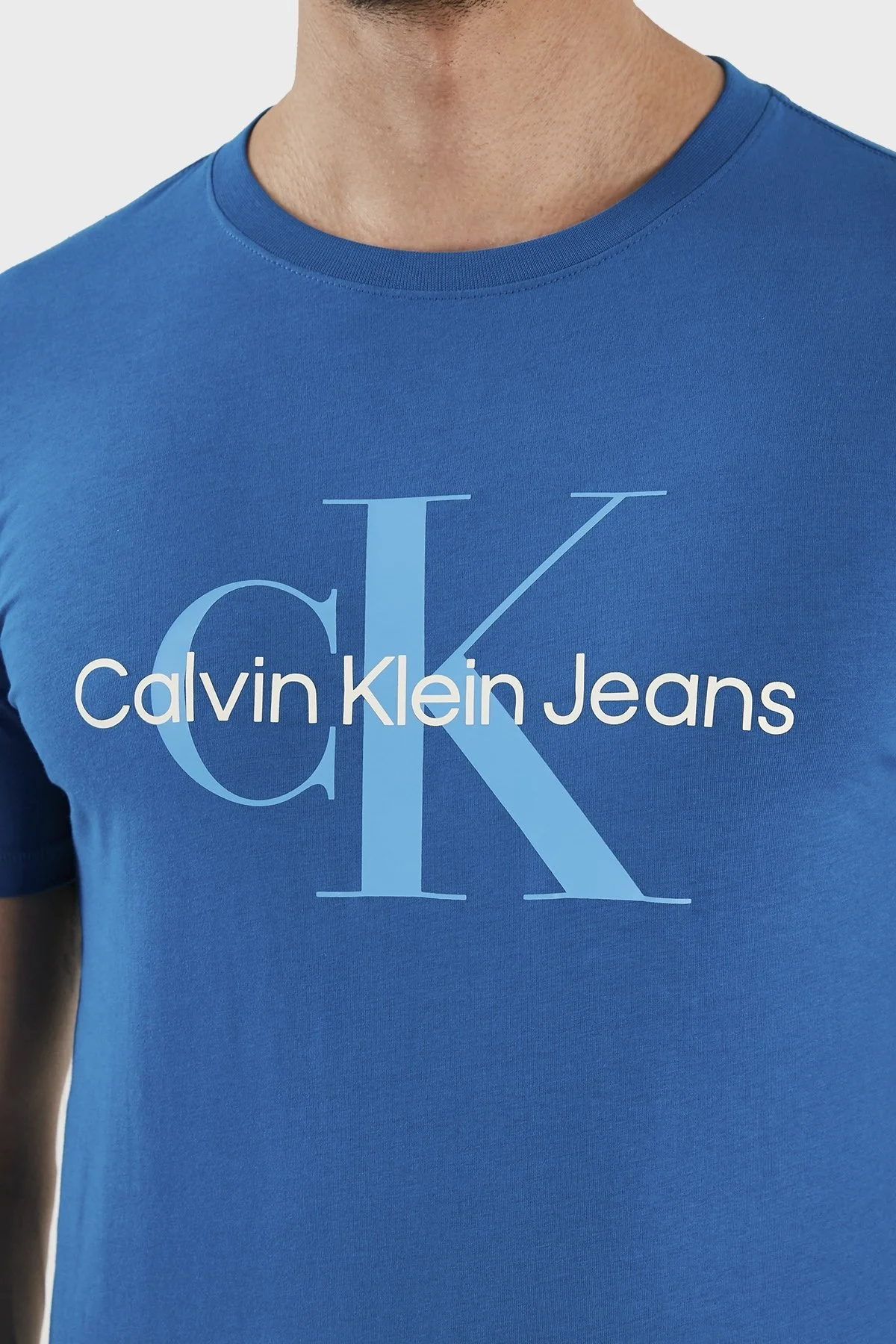 Calvin Klein % 100 Pamuk Logolu Slim Fit Bisiklet Yaka J30J320806C3B Erkek T Shirt J30J320806 C3B LACİVERT - 5