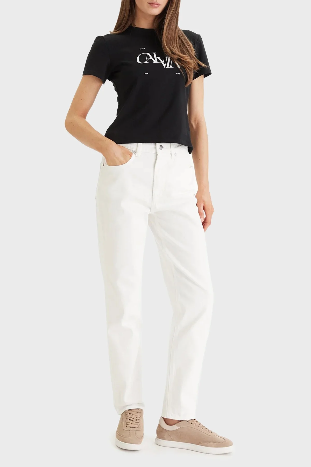 Calvin Klein % 100 Pamuk Mom Fit Yüksek Bel Jeans LV047F703GASN Bayan Kot Pantolon LV047F703G ASN BEYAZ - 2