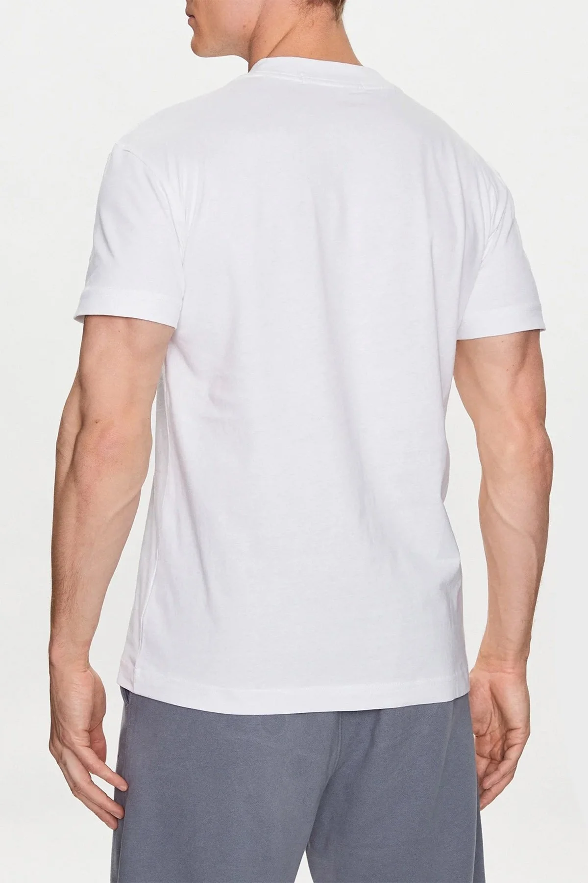 Calvin Klein % 100 Pamuk Regular Fit Bisiklet Yaka Erkek T Shirt J30J323253 YAF BEYAZ - 3