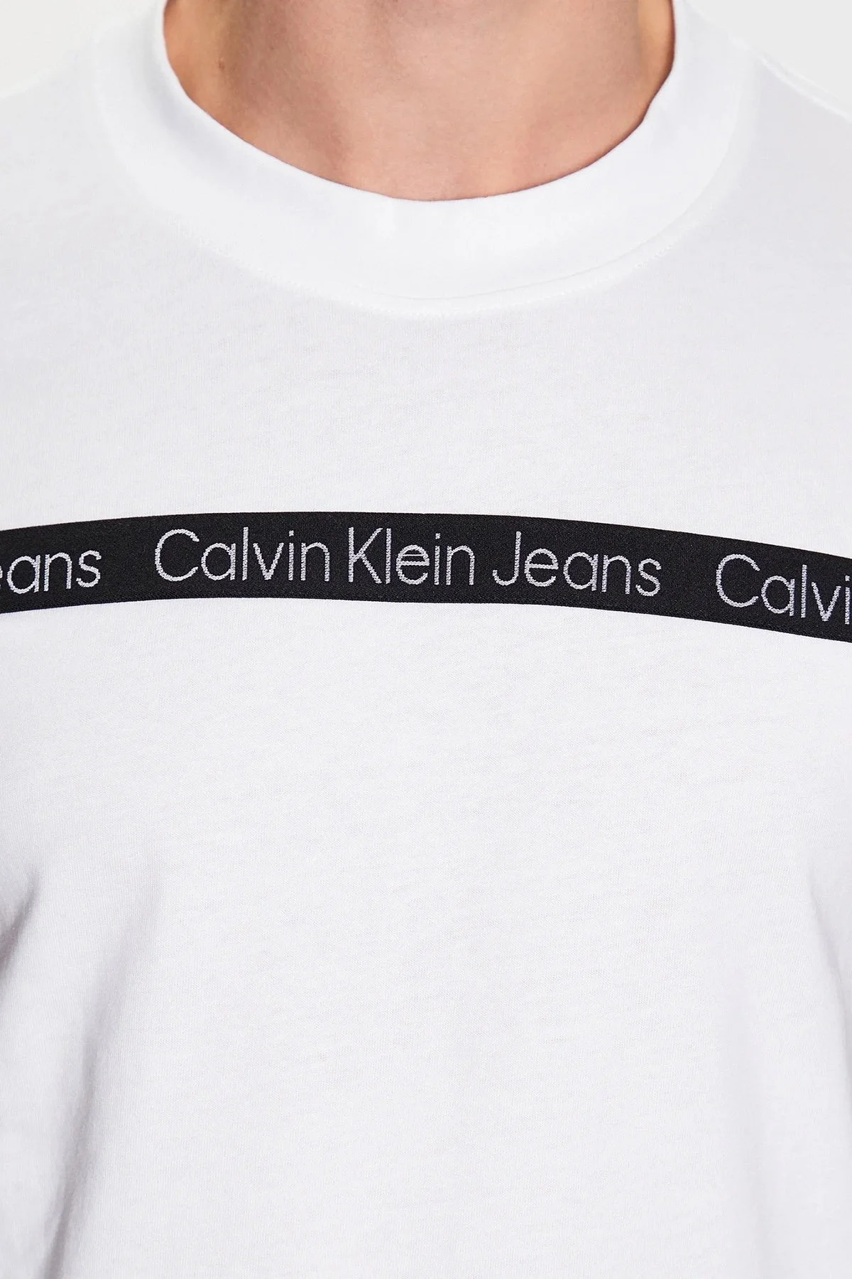 Calvin Klein % 100 Pamuk Regular Fit Bisiklet Yaka Erkek T Shirt J30J323253 YAF BEYAZ - 5