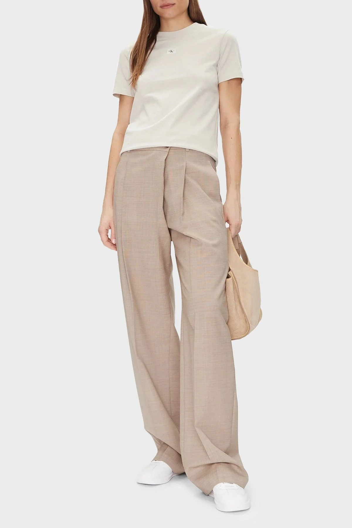 Calvin Klein % 100 Pamuk Regular Fit Bisiklet Yaka J20J225243ADA Bayan T Shirt J20J225243 ADA KREM - 7