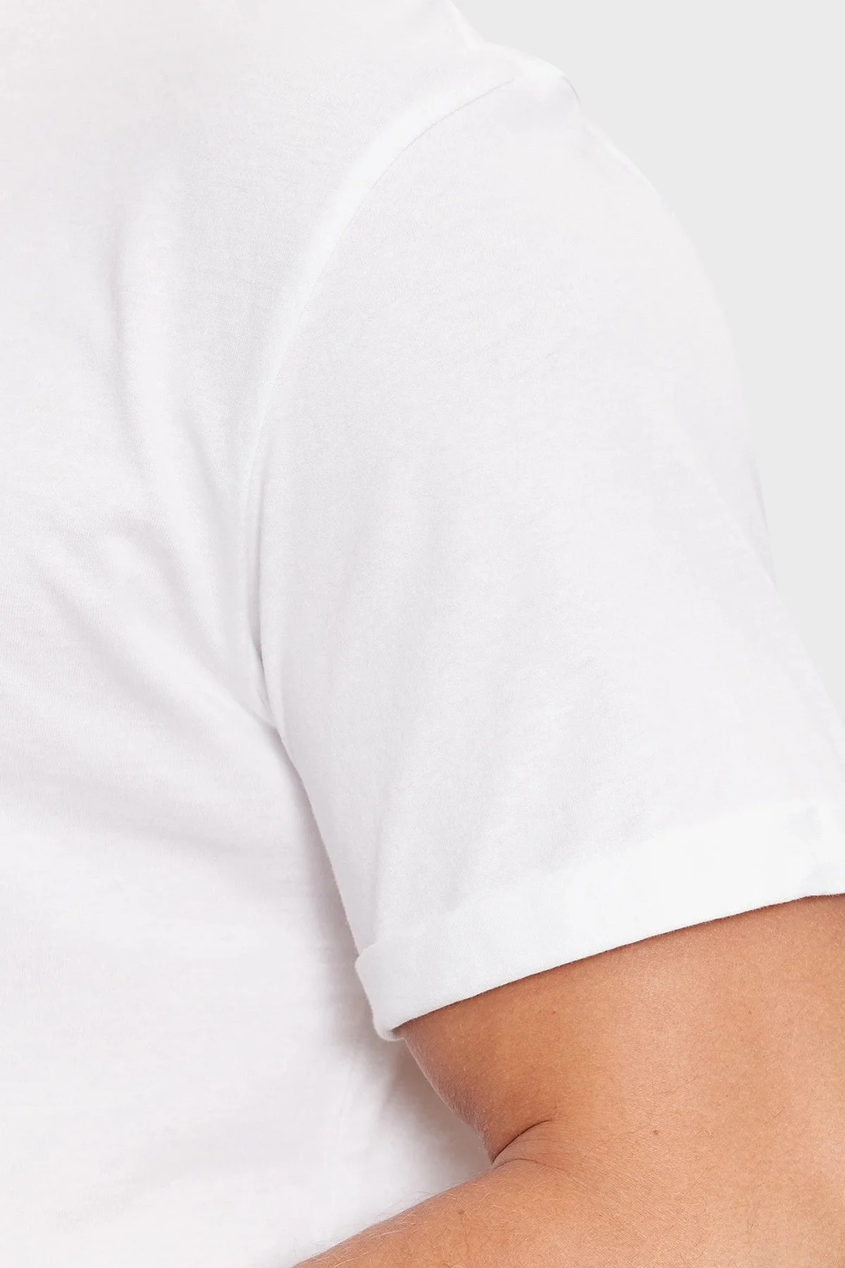 Calvin Klein % 100 Pamuk Regular Fit Bisiklet Yaka J30J323482YAF Erkek T Shirt J30J323482 YAF BEYAZ - 9