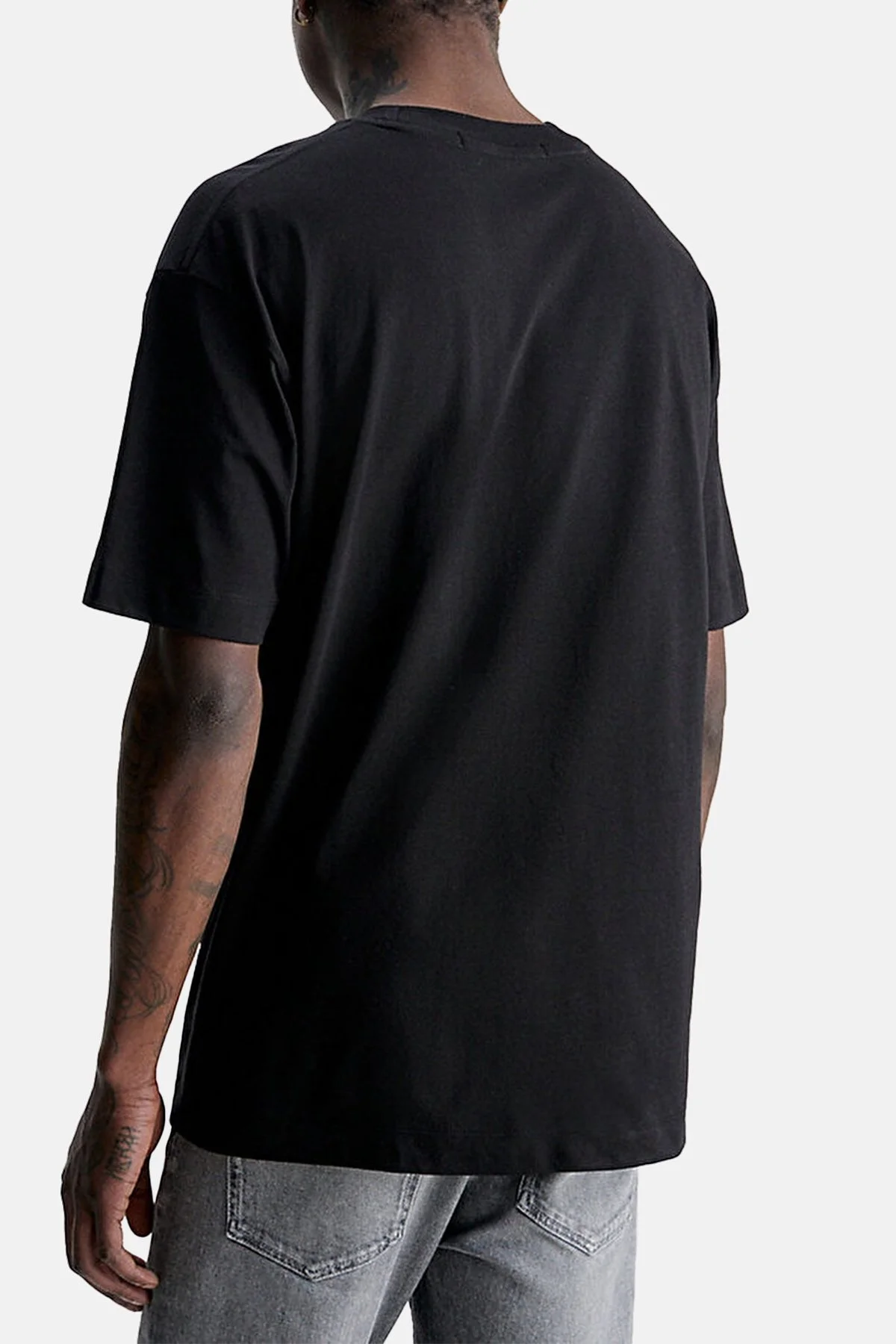 Calvin Klein % 100 Pamuk Regular Fit Bisiklet Yaka J30J323759BEH Erkek T Shirt J30J323759 BEH SİYAH - 2