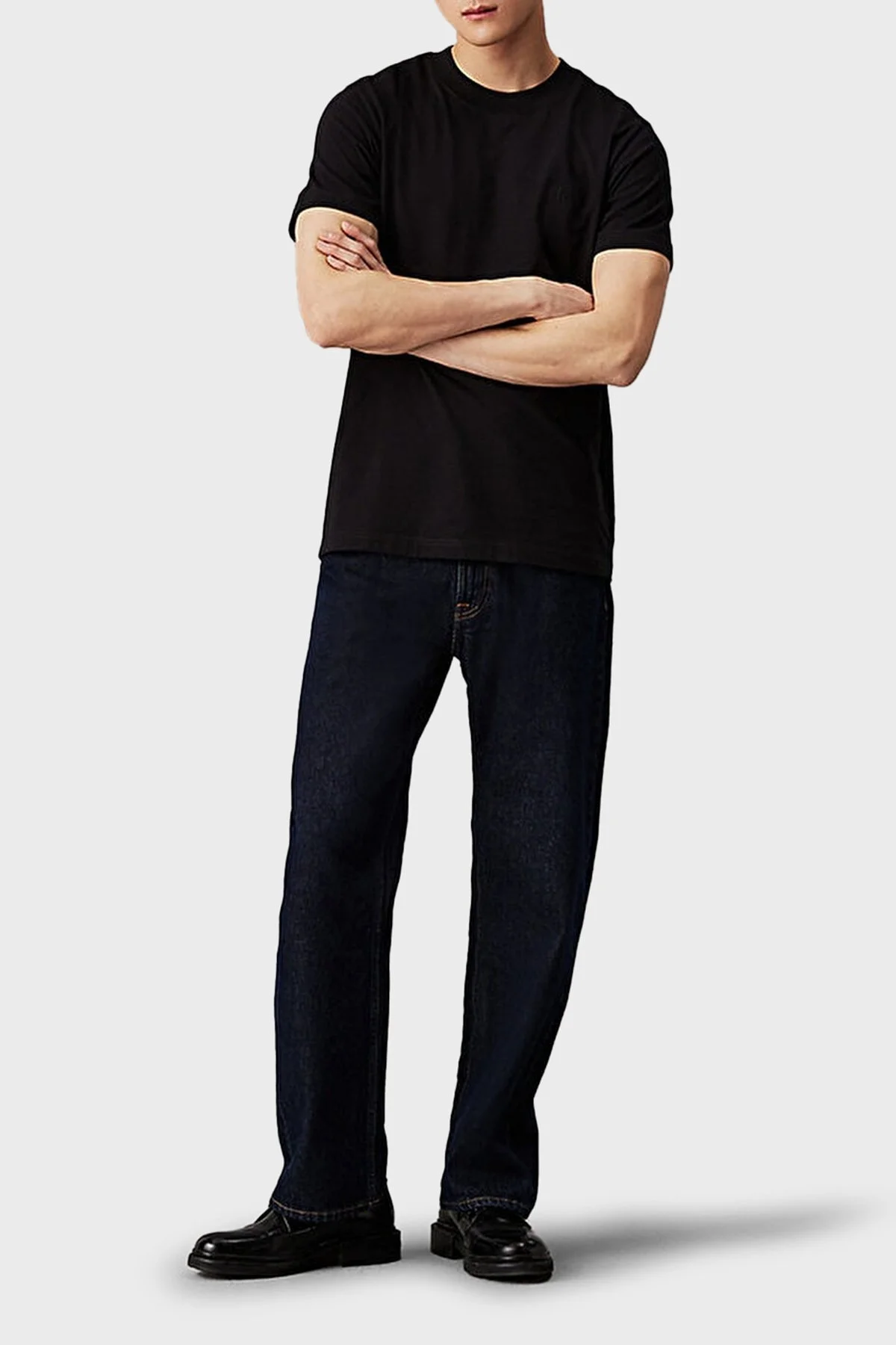 Calvin Klein % 100 Pamuk Regular Fit Bisiklet Yaka J30J326683BEH Erkek T Shirt J30J326683 BEH SİYAH - 5