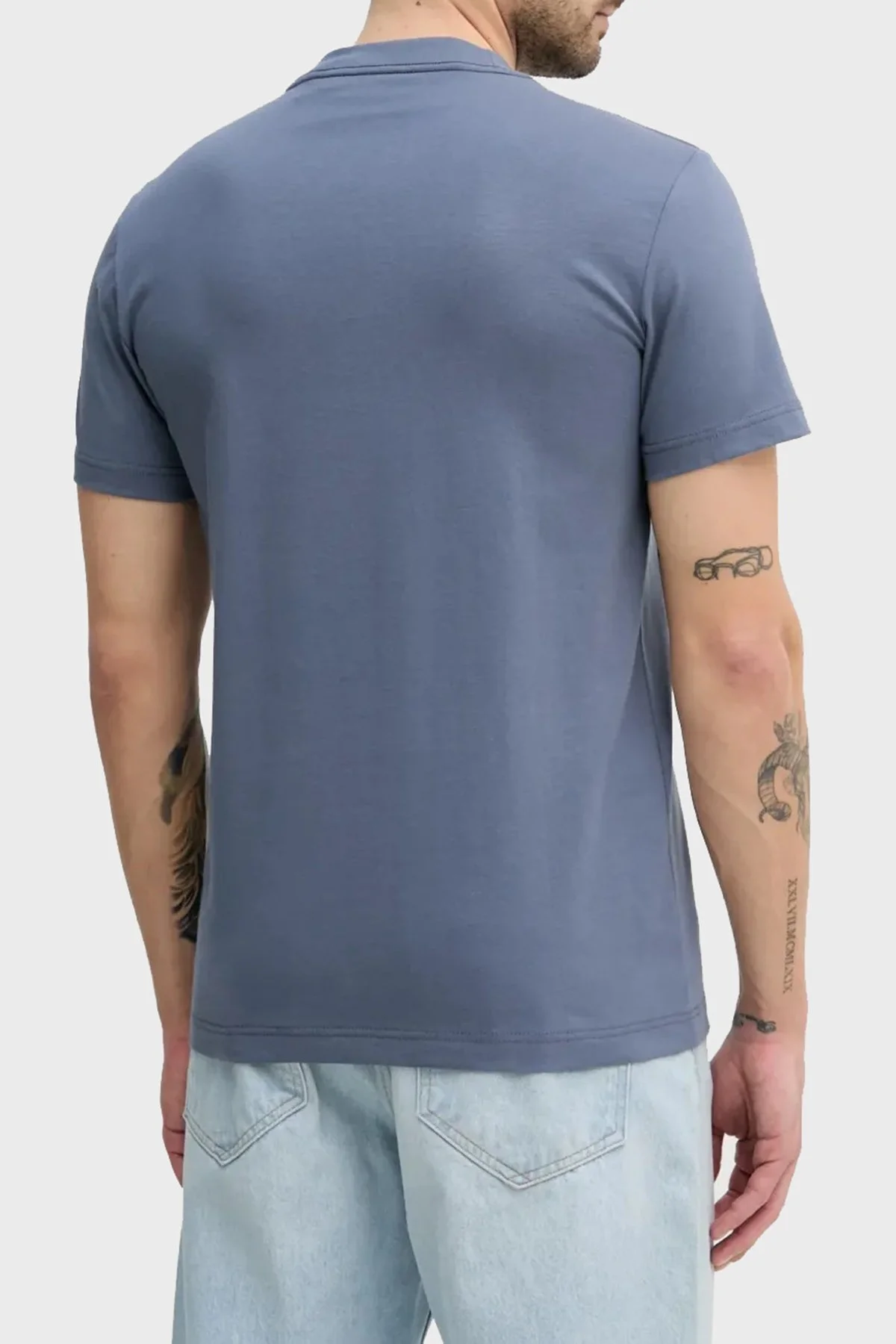 Calvin Klein % 100 Pamuk Regular Fit Bisiklet Yaka J30J326683PCP Erkek T Shirt J30J326683 PCP KOYU MAVİ - 7