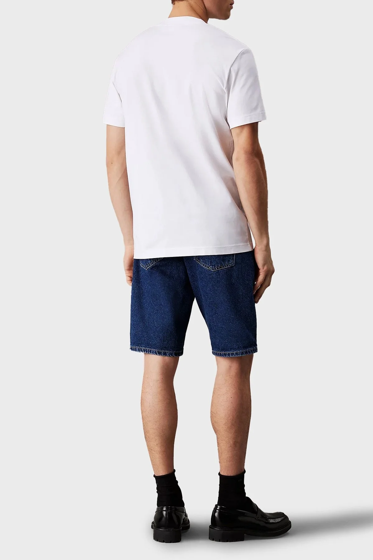 Calvin Klein % 100 Pamuk Regular Fit Bisiklet Yaka J30J326683YAF Erkek T Shirt J30J326683 YAF BEYAZ - 7