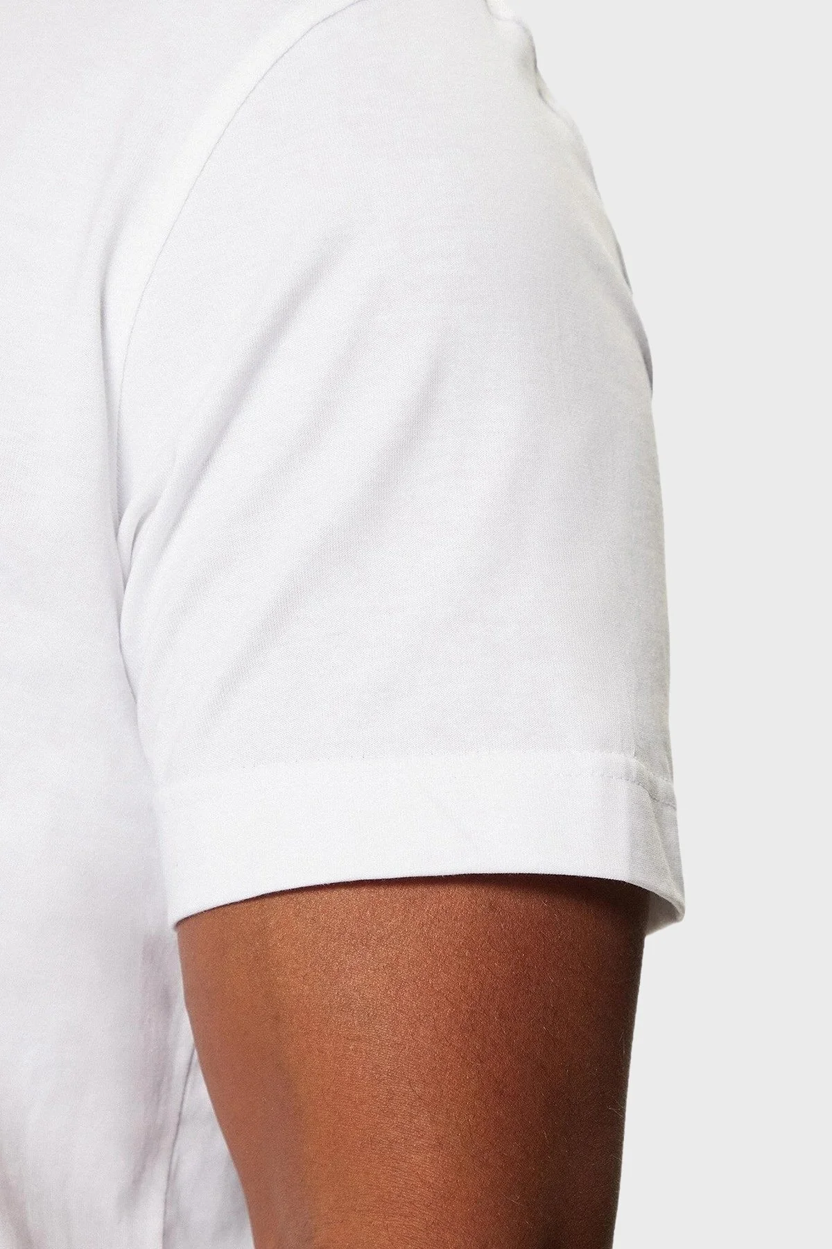 Calvin Klein % 100 Pamuk Regular Fit Bisiklet Yaka J30J327100YAF Erkek T Shirt J30J327100 YAF BEYAZ - 5